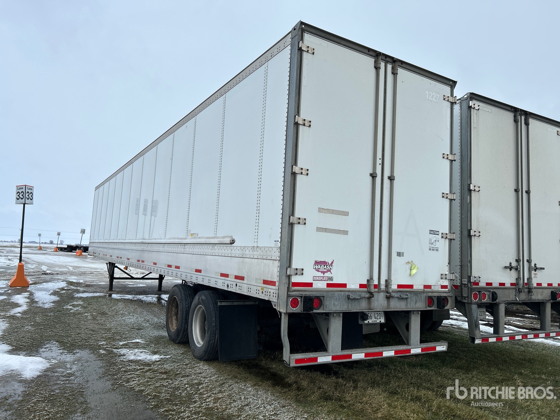 General Appearance with Bild, Ecke hinten links