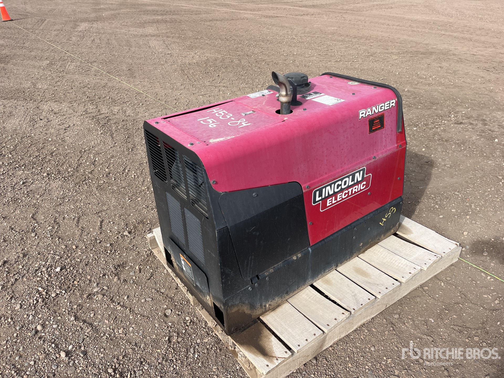 General Appearance with Bild, Ecke hinten rechts