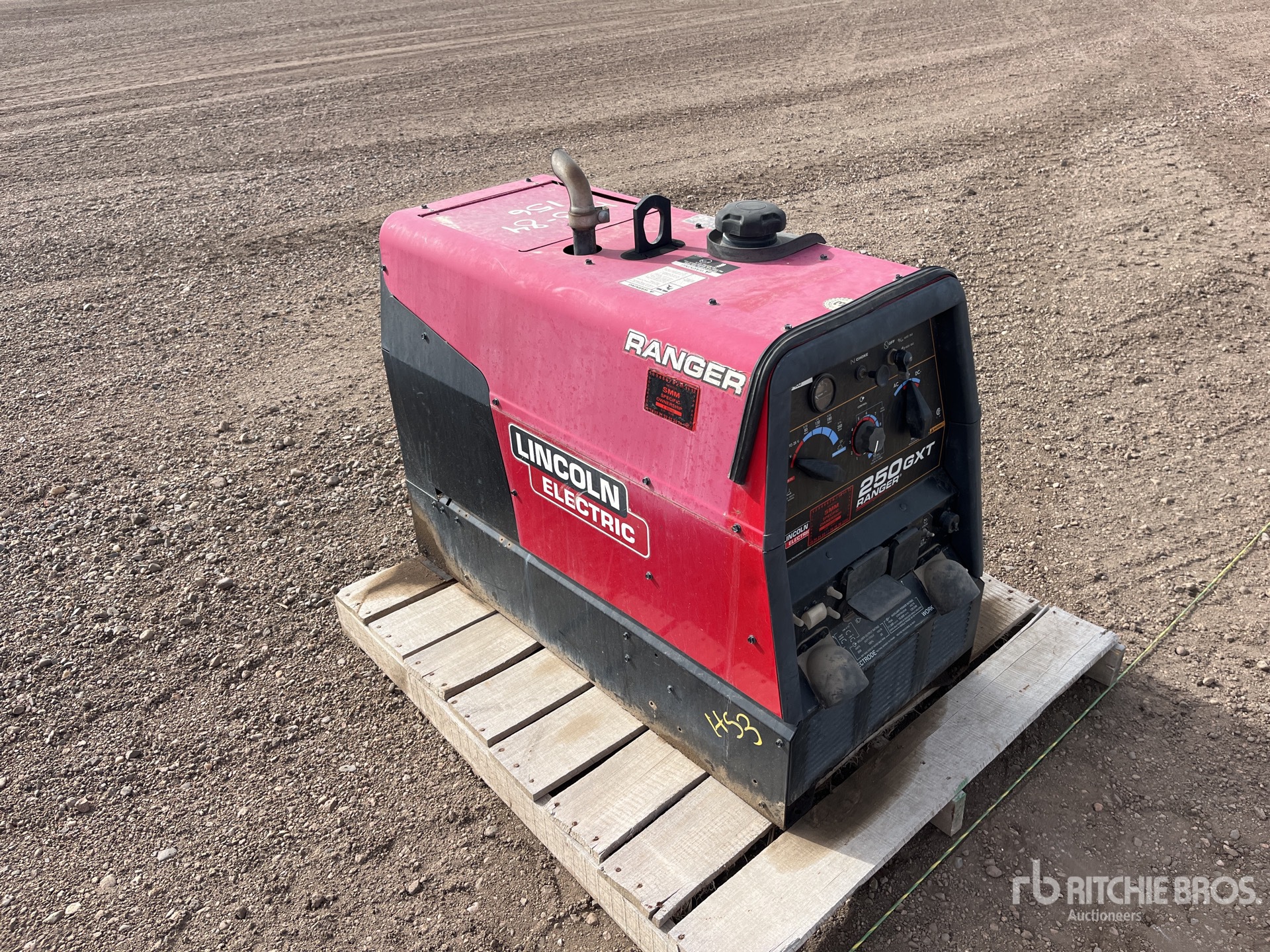 General Appearance with Bild, Ecke vorne rechts