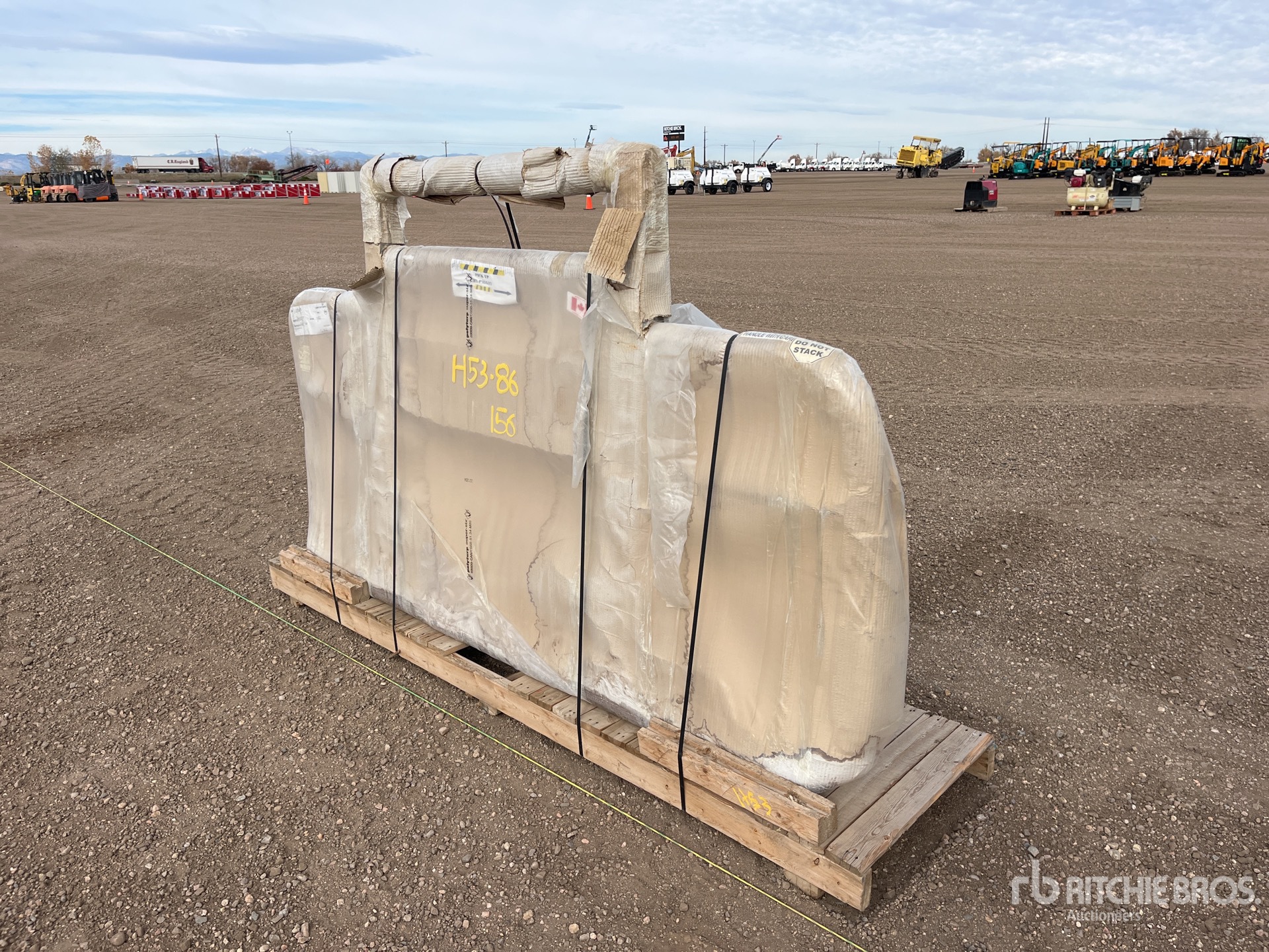 General Appearance with Picture, Left Front Corner