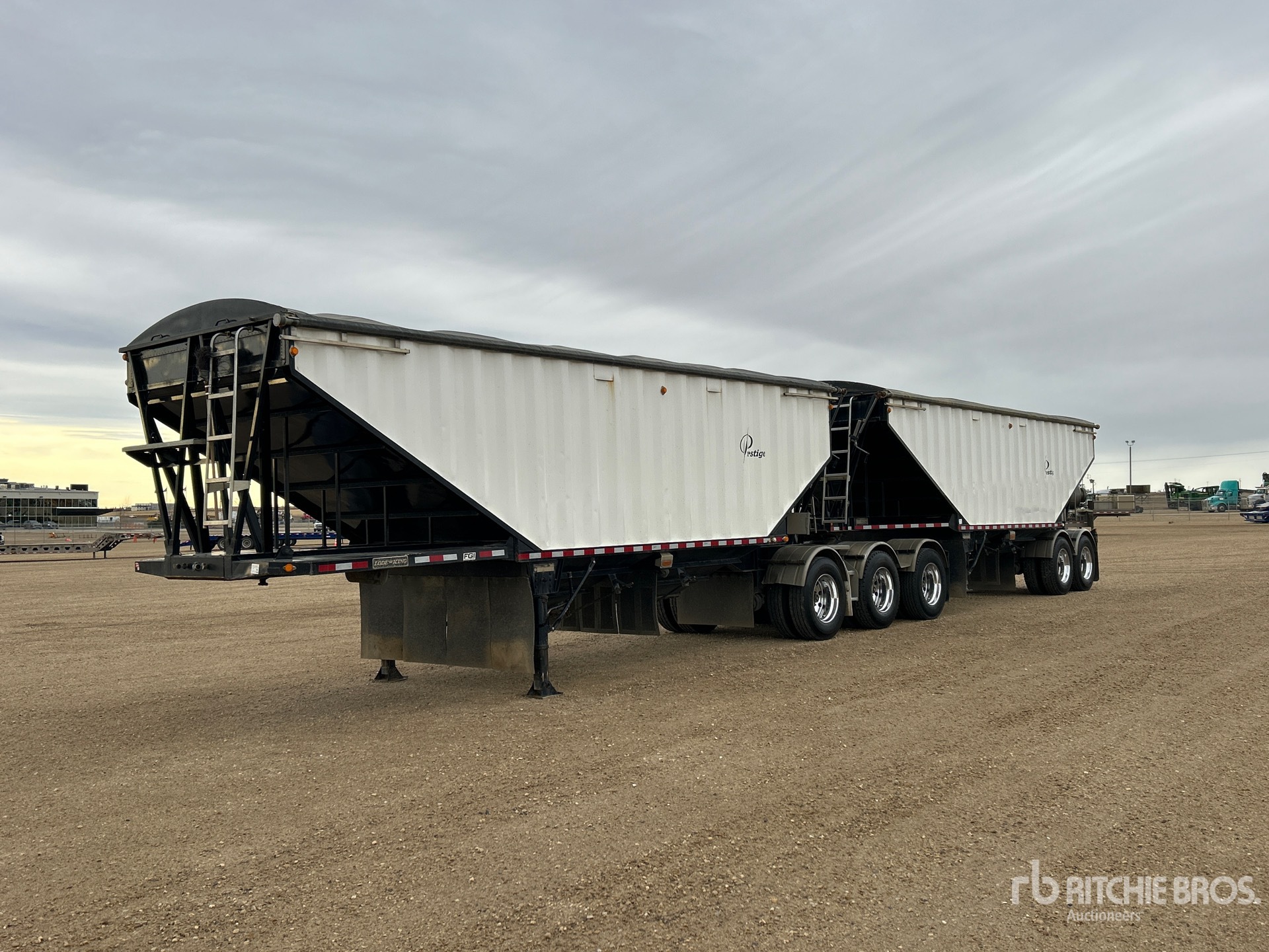 General Appearance with Featured Photo