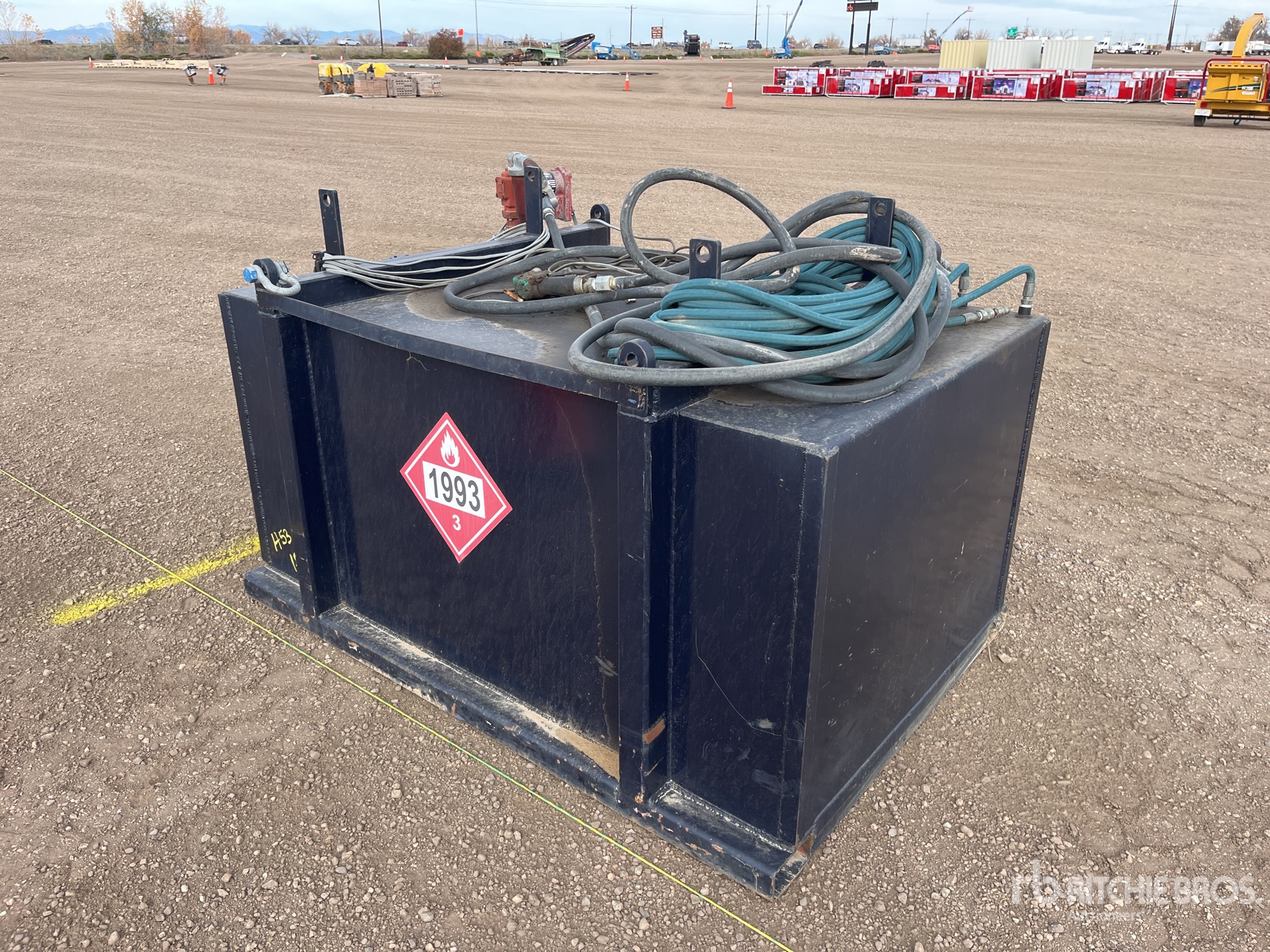 General Appearance with Foto, angolo anteriore sinistro