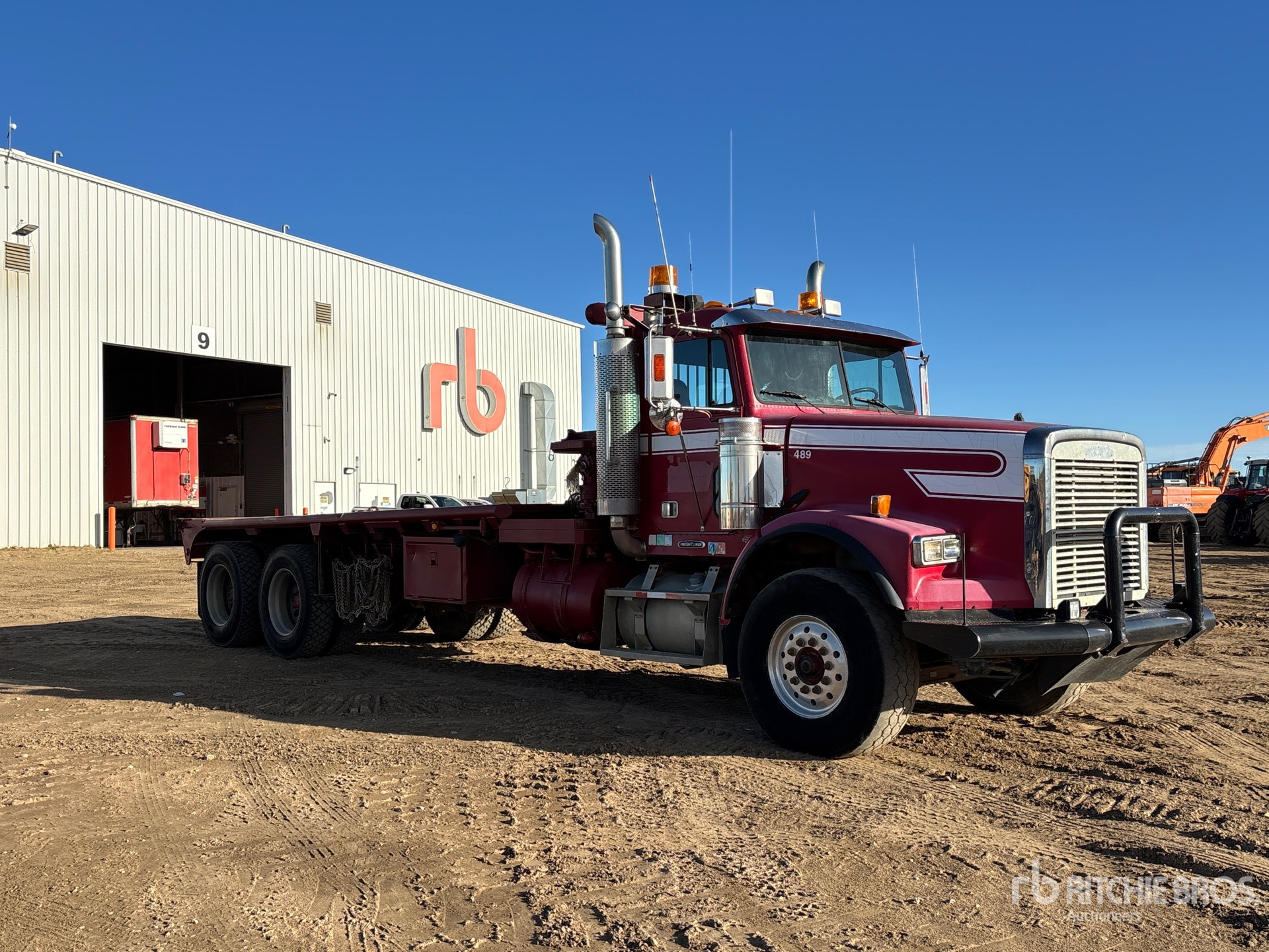 Aspect général with Image, coin avant droit