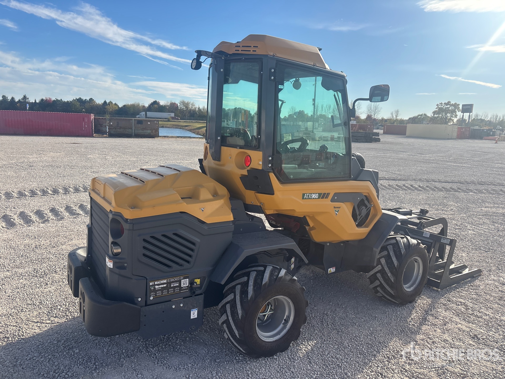 General Appearance with Picture, Right Rear Corner