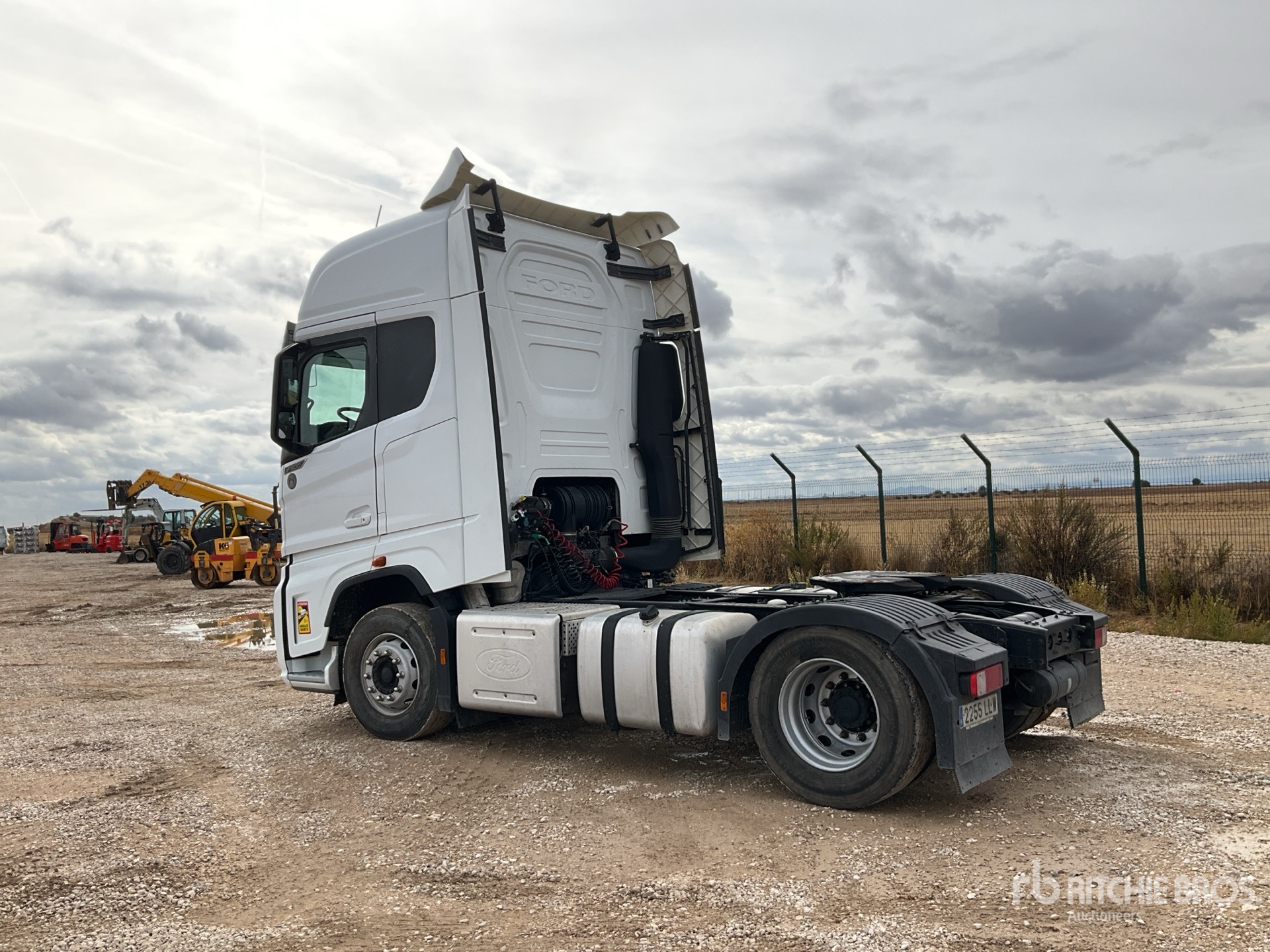 General Appearance with Zdjęcie, lewy dolny róg