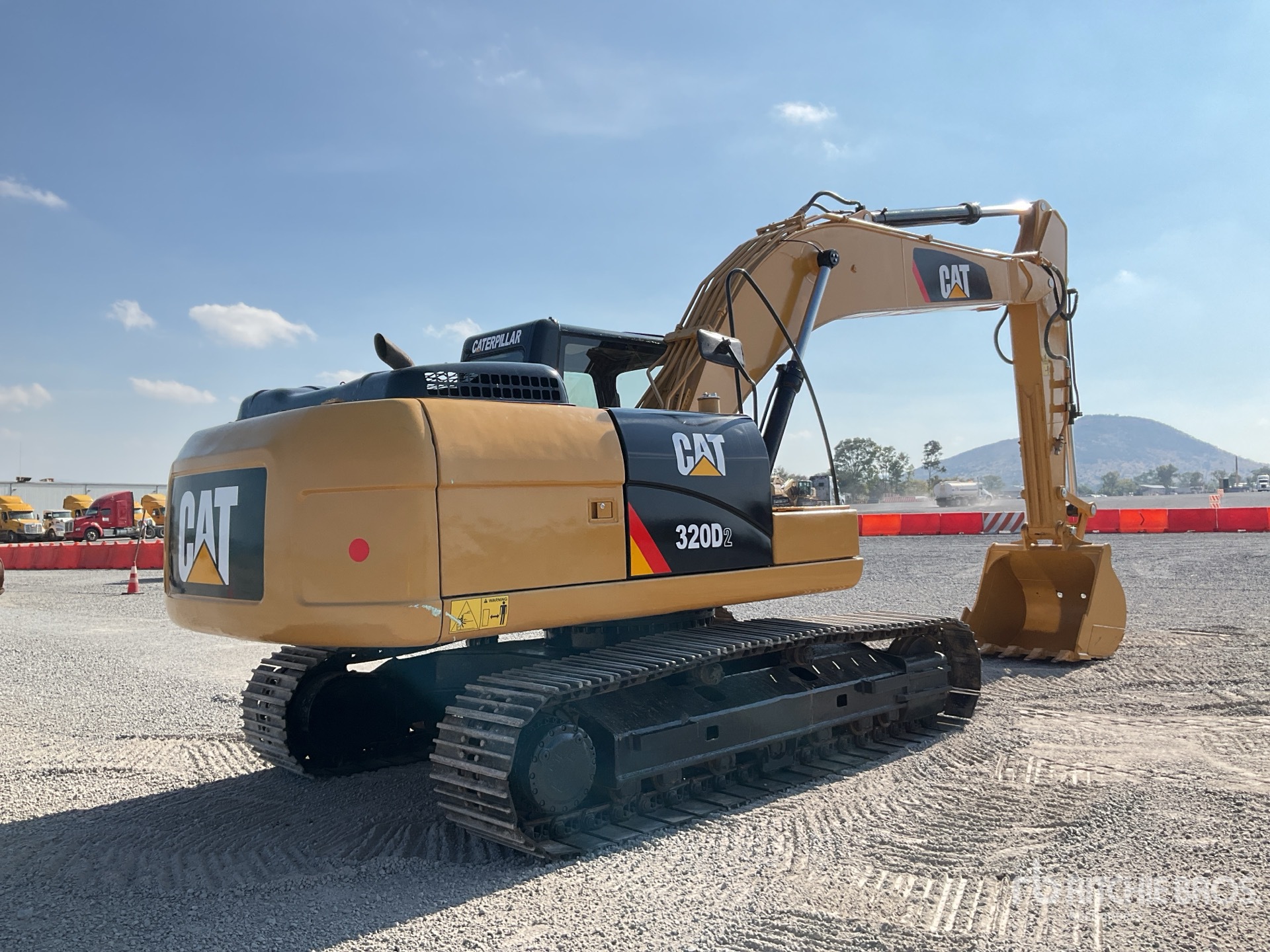 General Appearance with Imagen: esquina trasera derecha