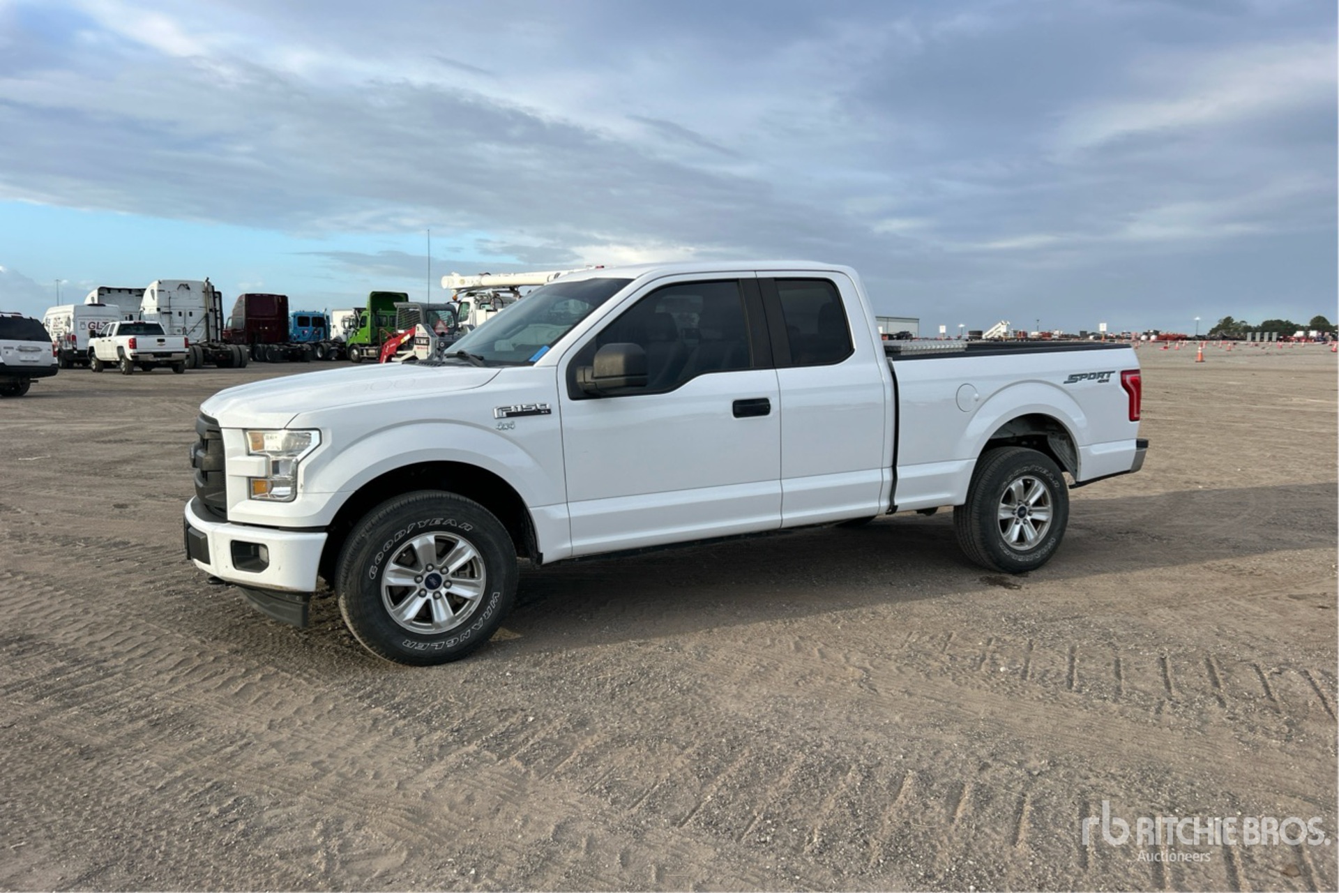 General Appearance with Picture, Left Front Corner