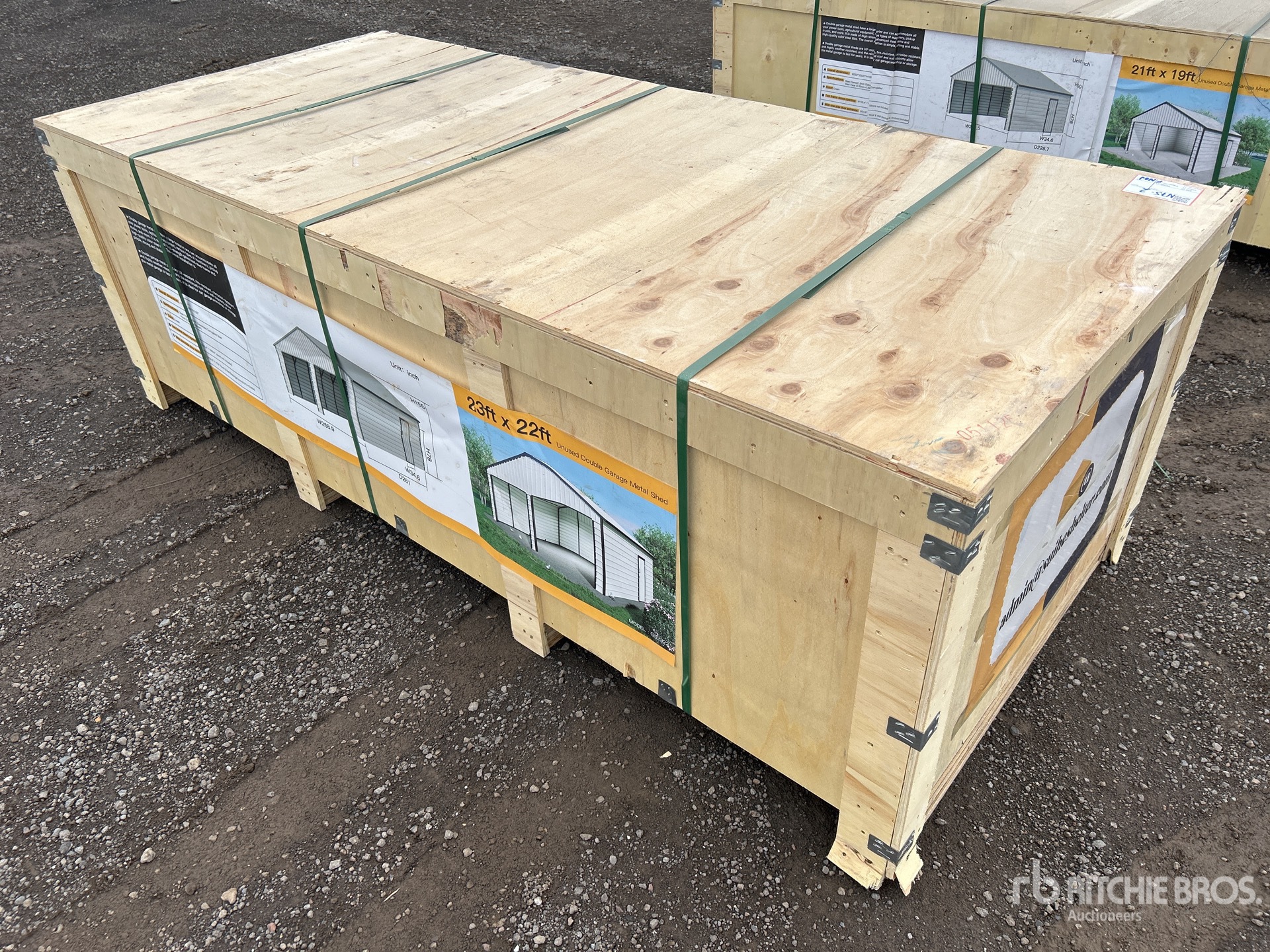 General Appearance with Bild, Ecke vorne links