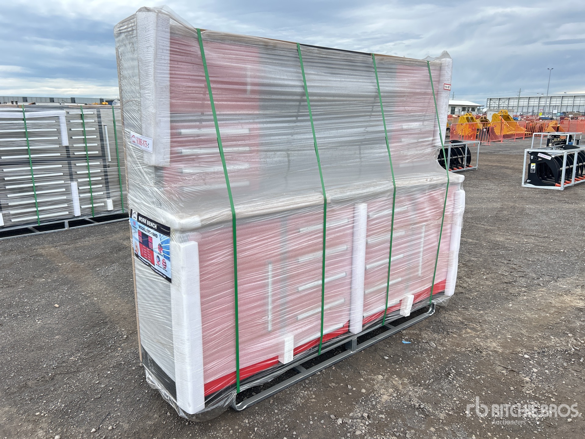 General Appearance with Picture, Right Front Corner