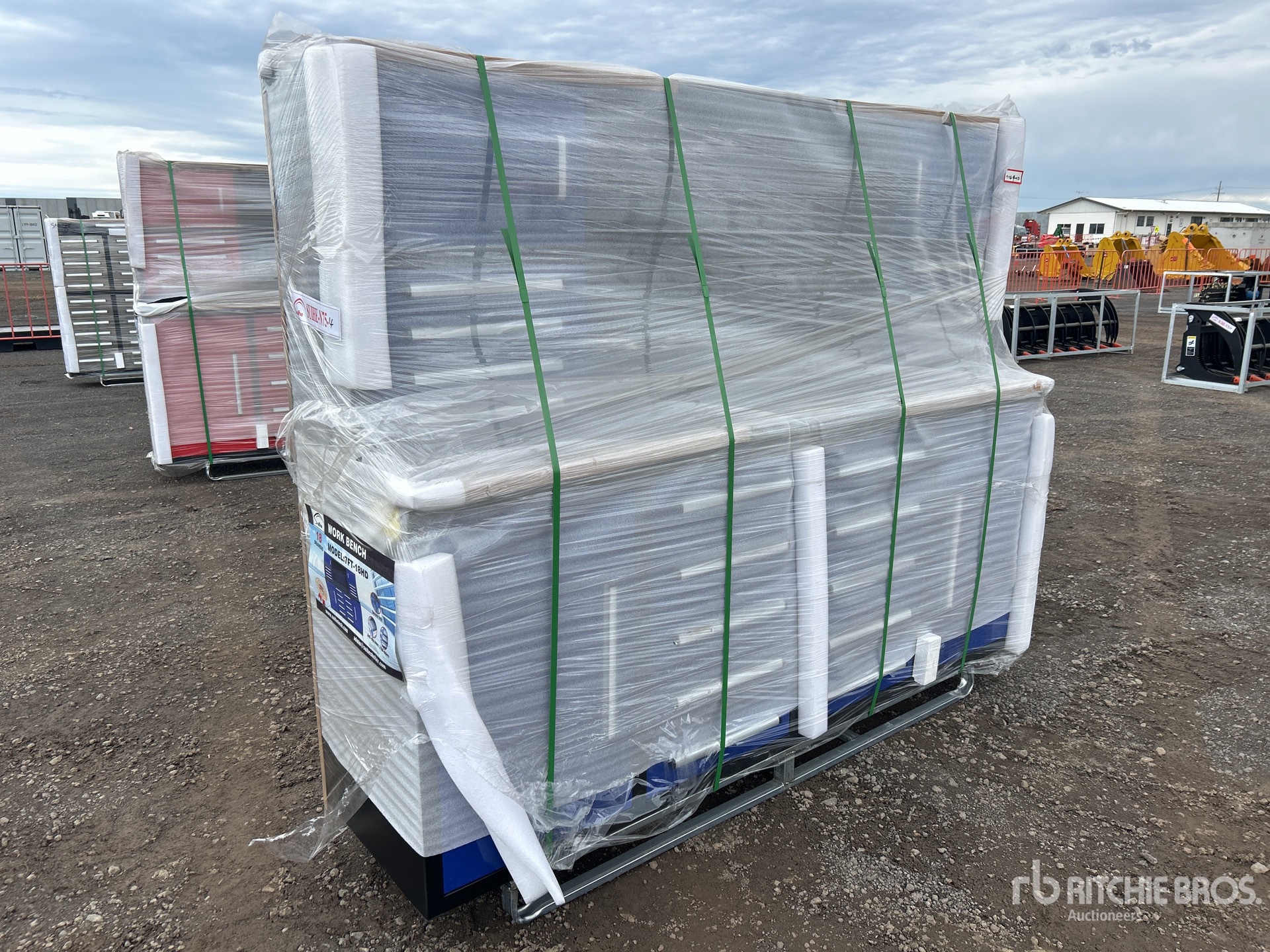 General Appearance with Picture, Right Front Corner