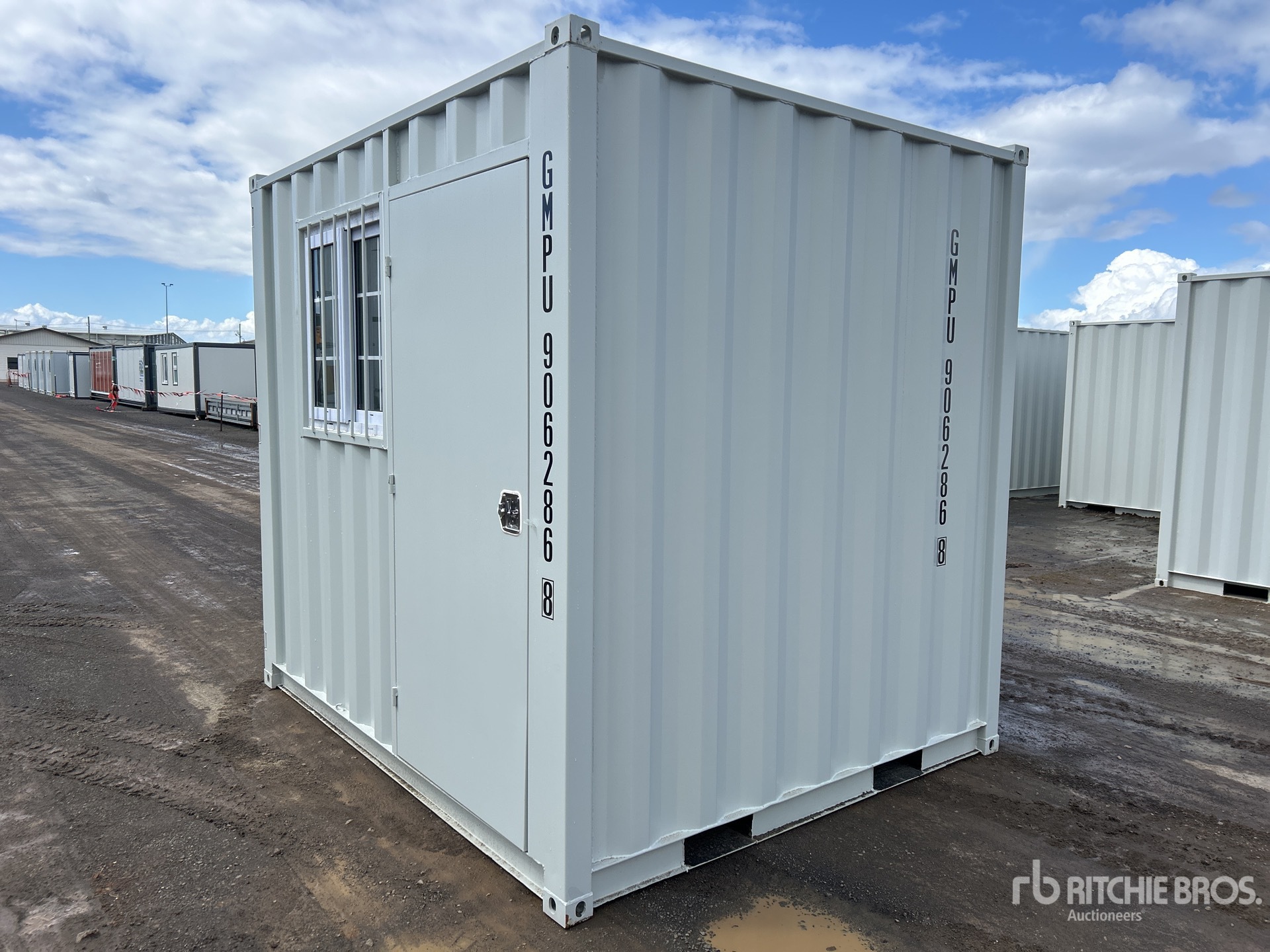 Aspect général with Image, coin arrière gauche