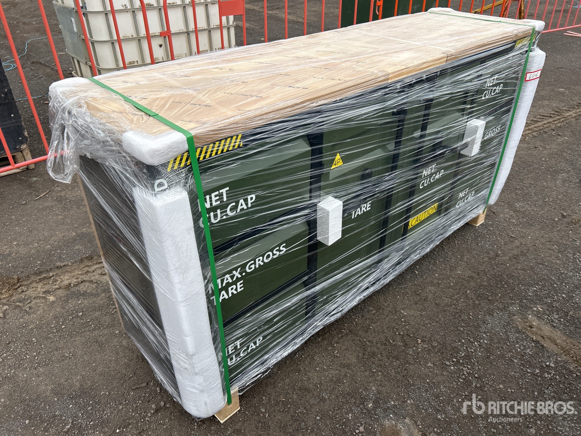 General Appearance with Picture, Right Front Corner