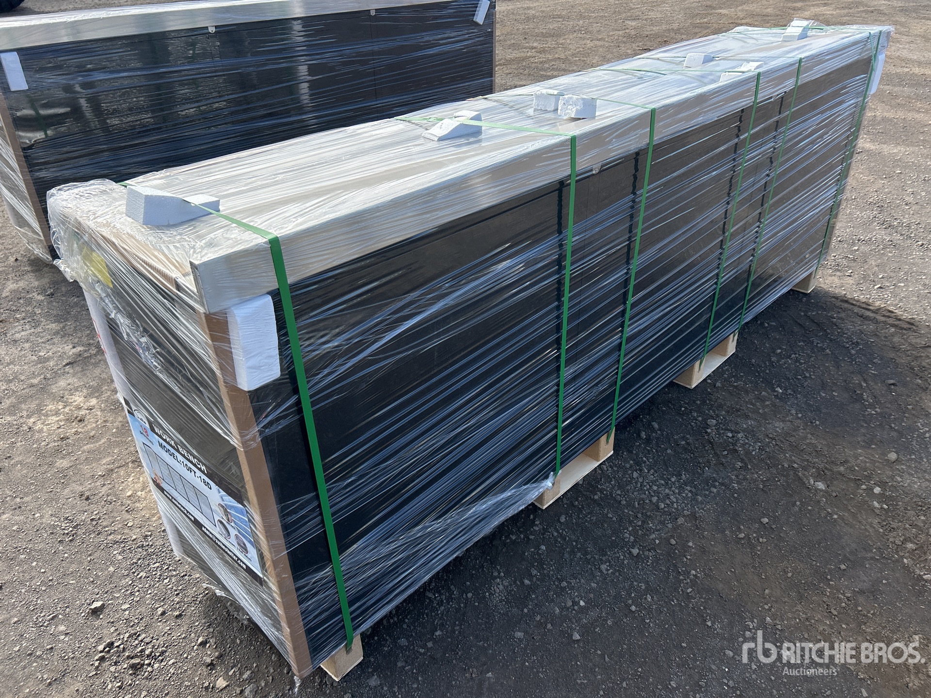 General Appearance with Bild, Ecke hinten links