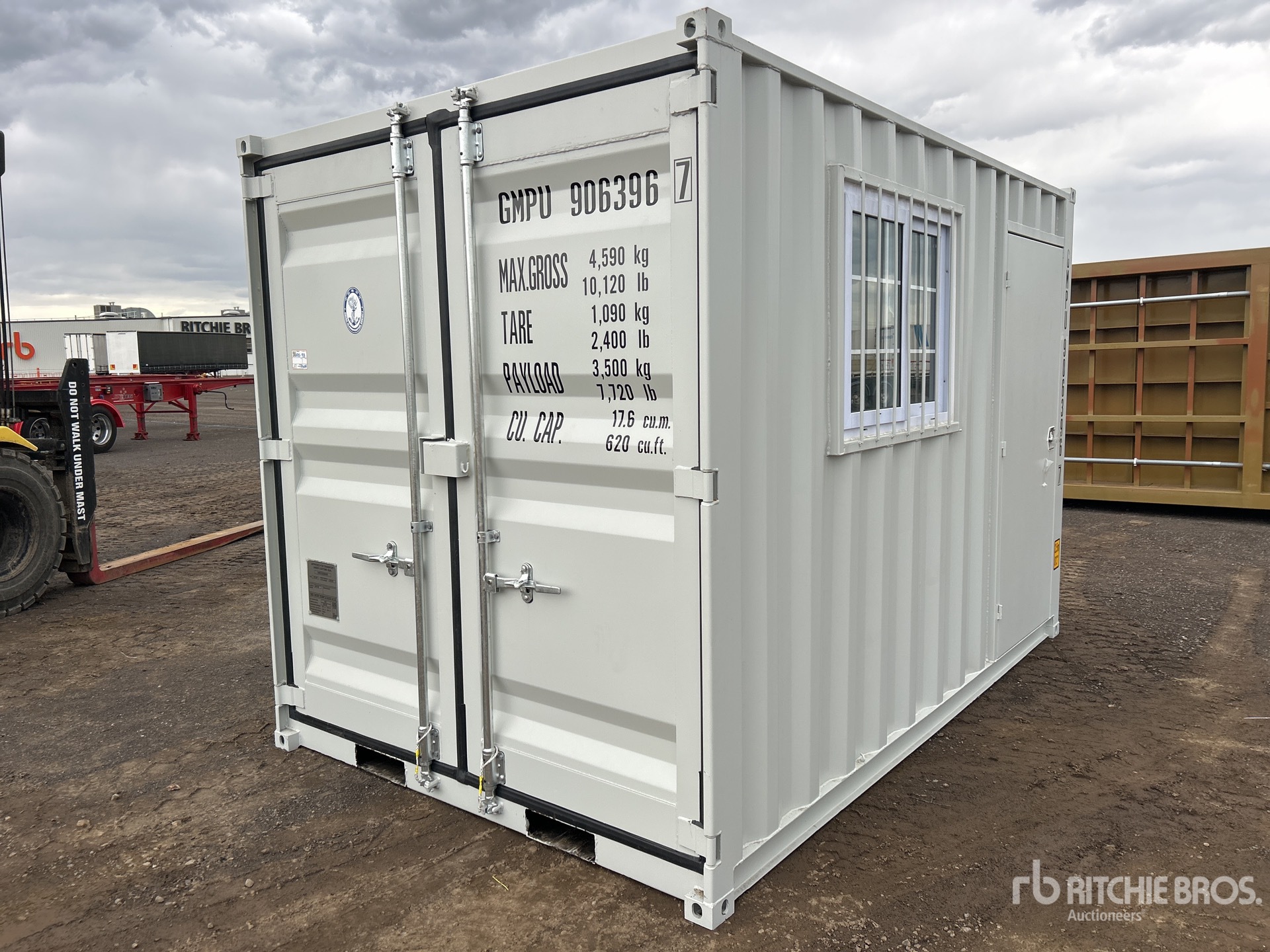 General Appearance with Picture, Left Front Corner