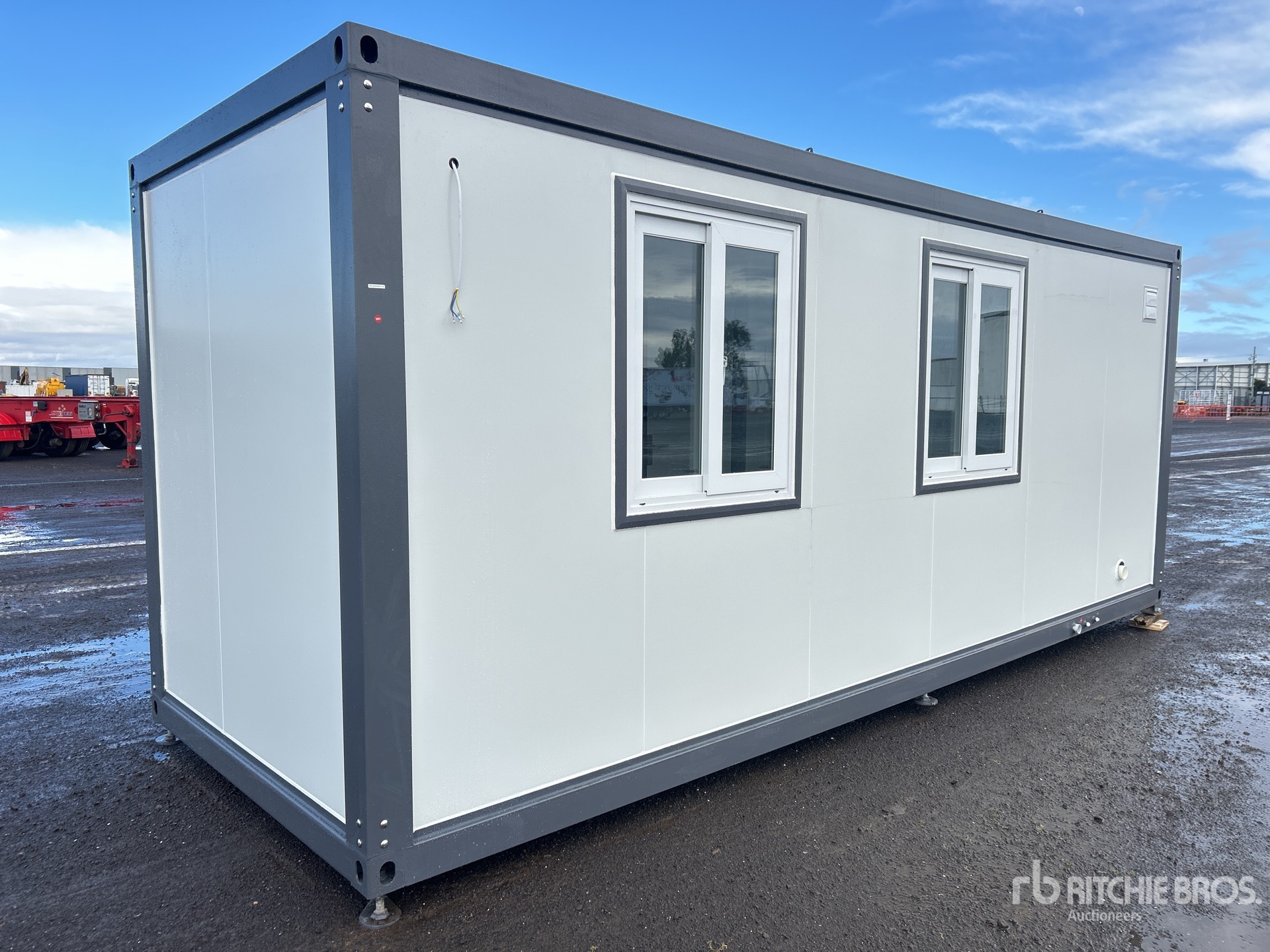 General Appearance with Picture, Left Rear Corner