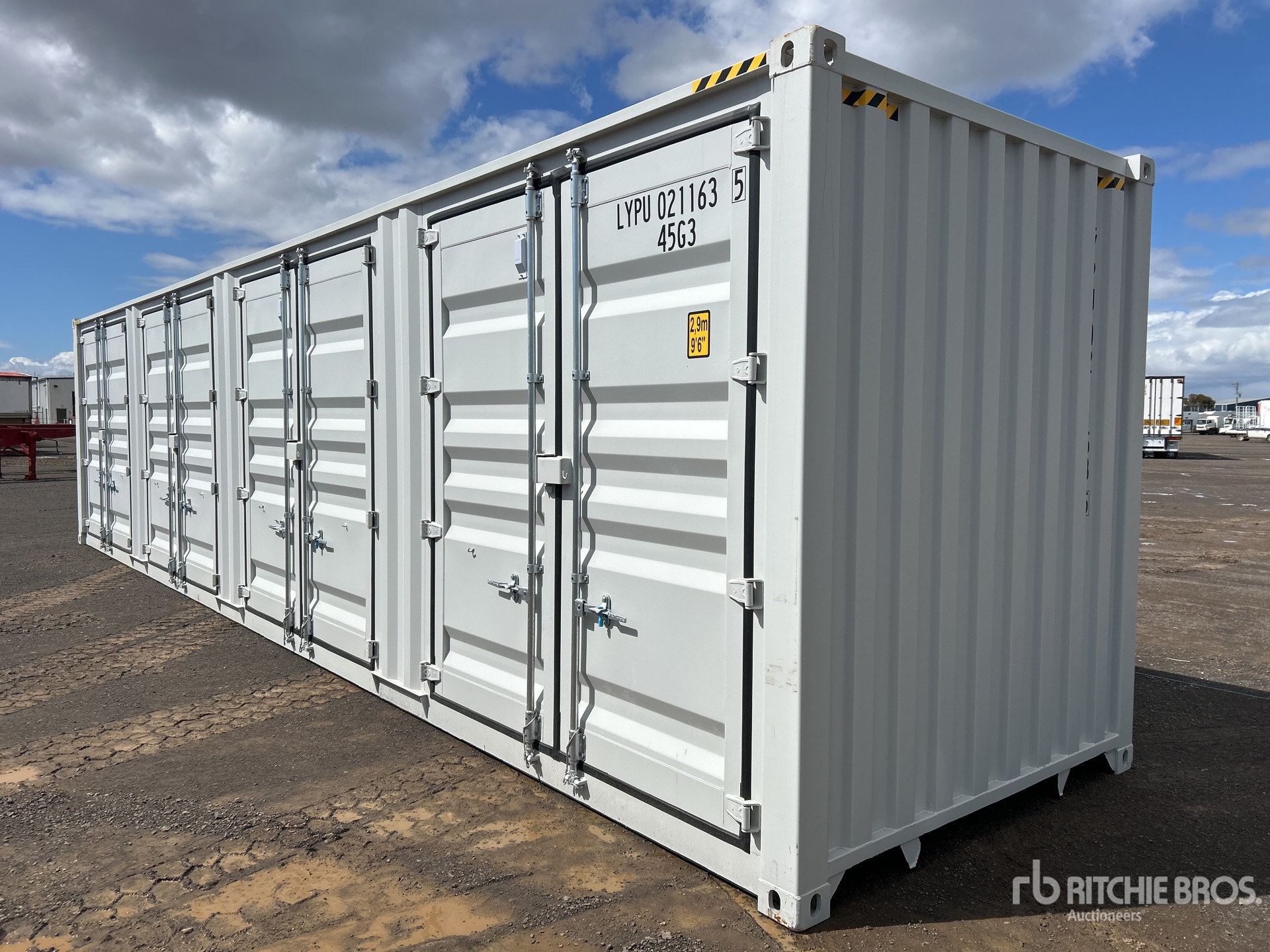 General Appearance with Picture, Left Rear Corner