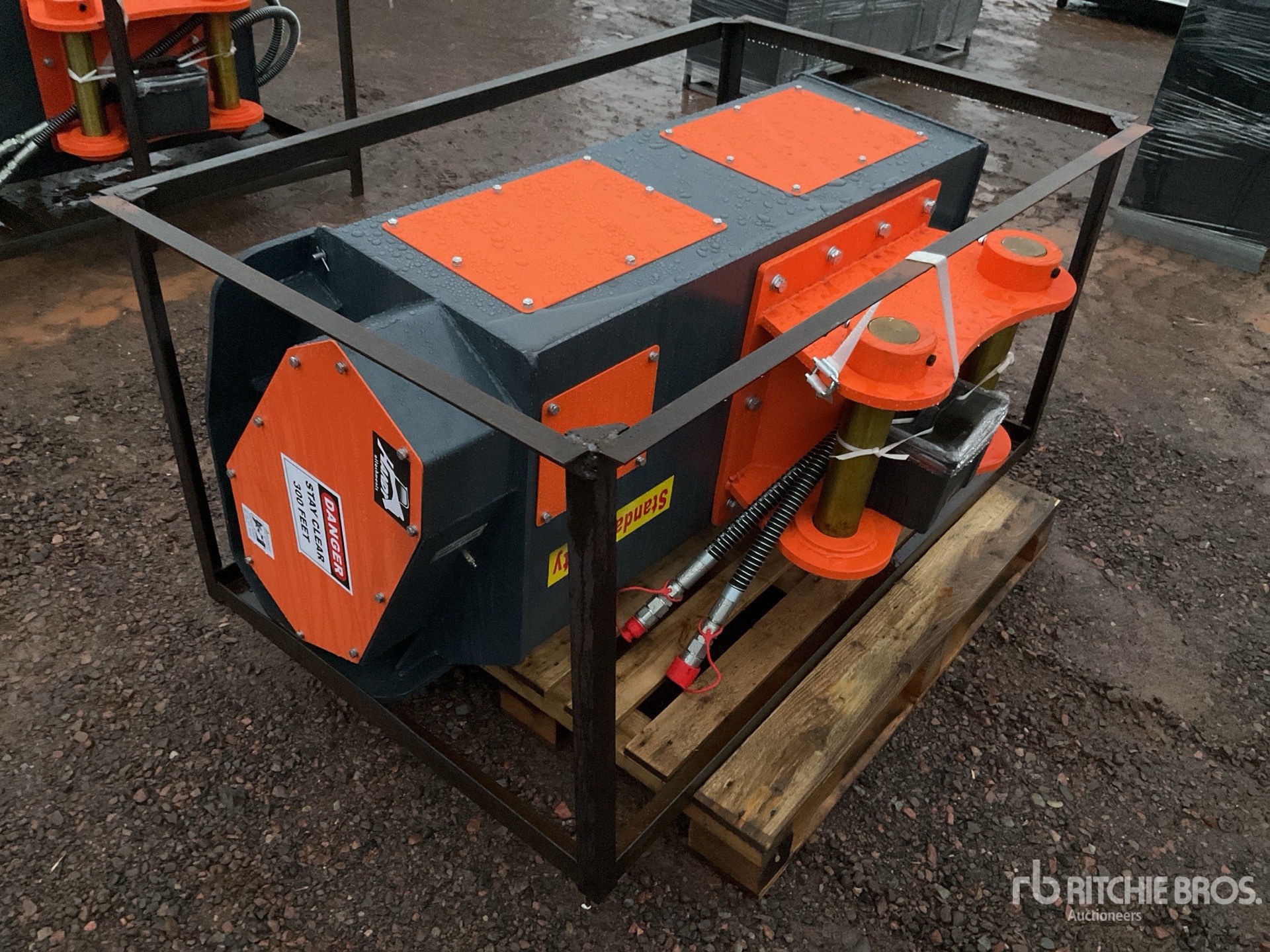 General Appearance with Picture, Left Rear Corner