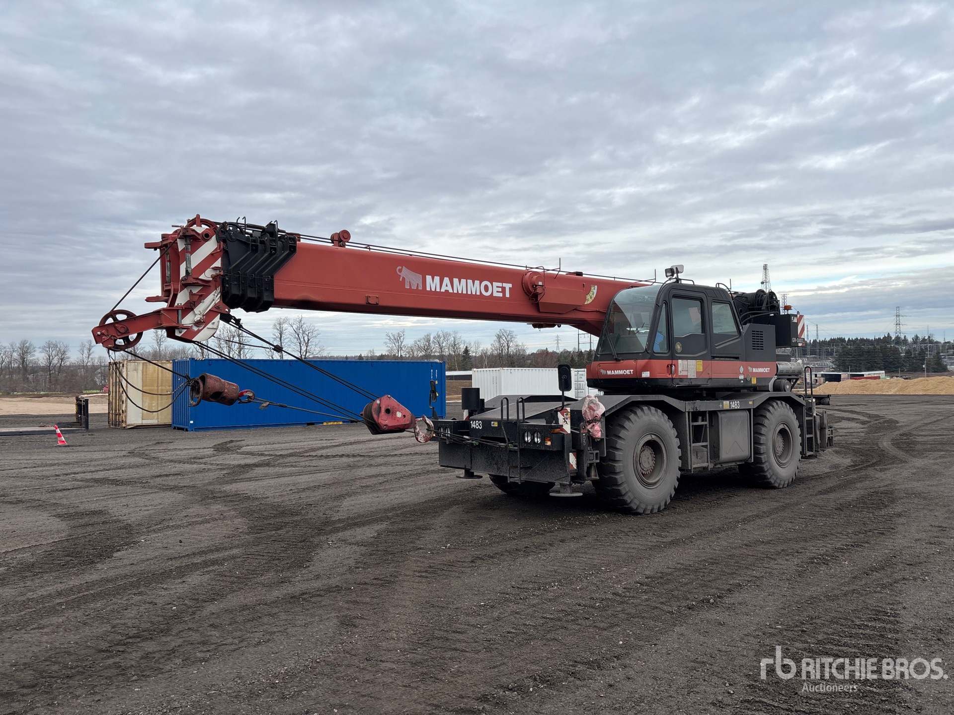 General Appearance with Foto, angolo anteriore sinistro