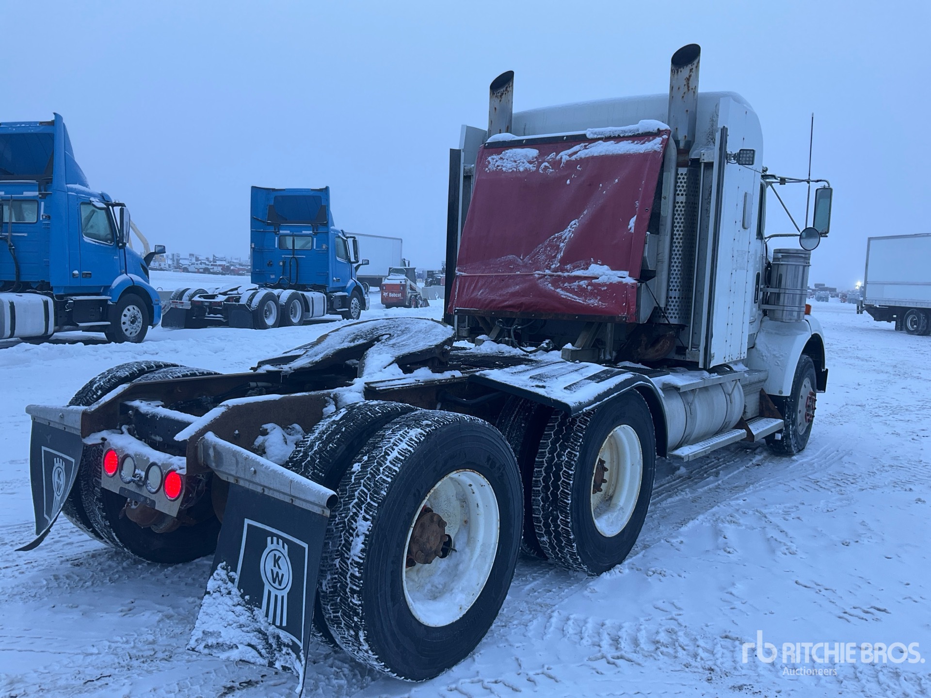 Aspect général with Image, coin arrière droit