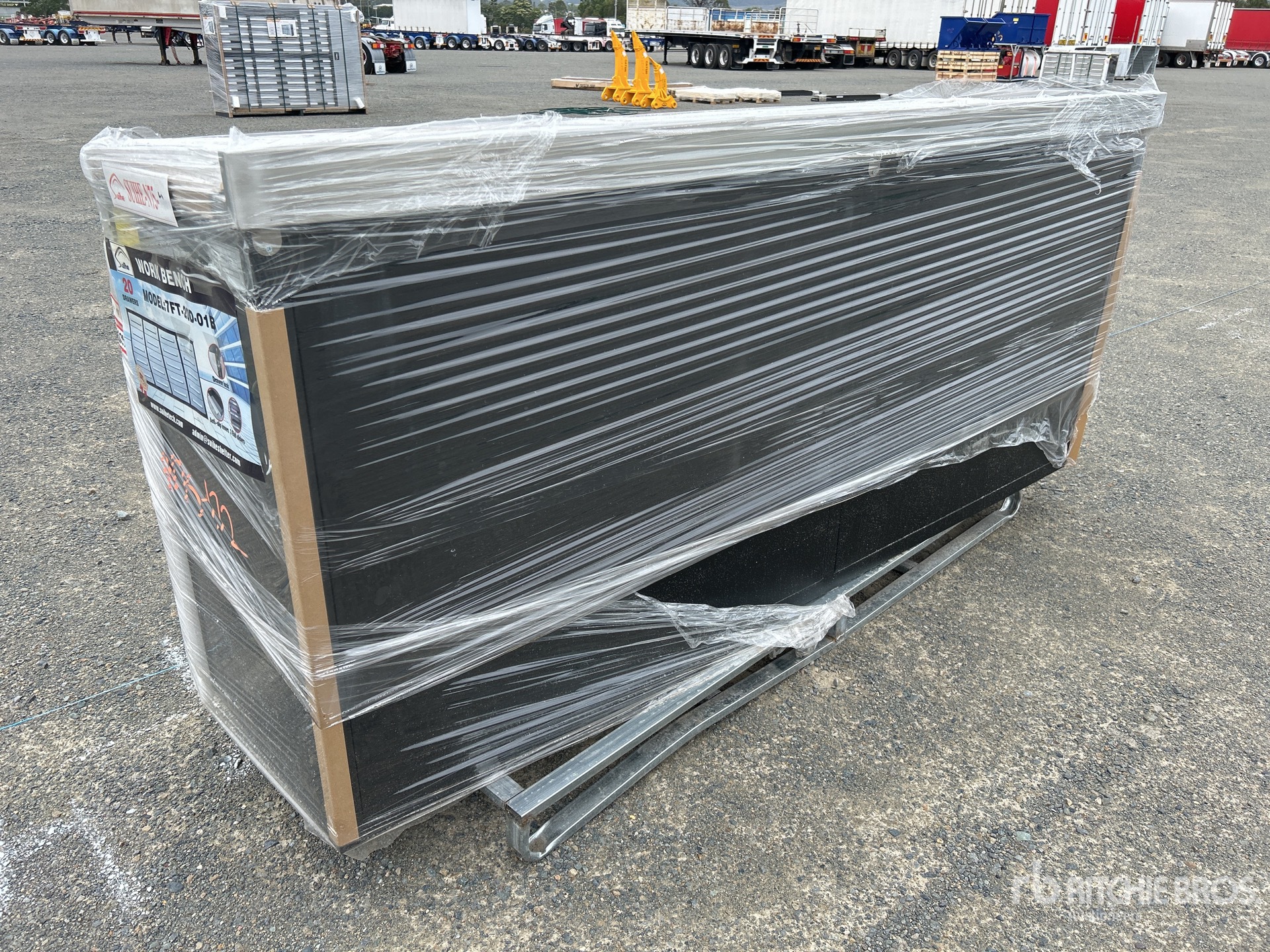 General Appearance with Picture, Left Rear Corner