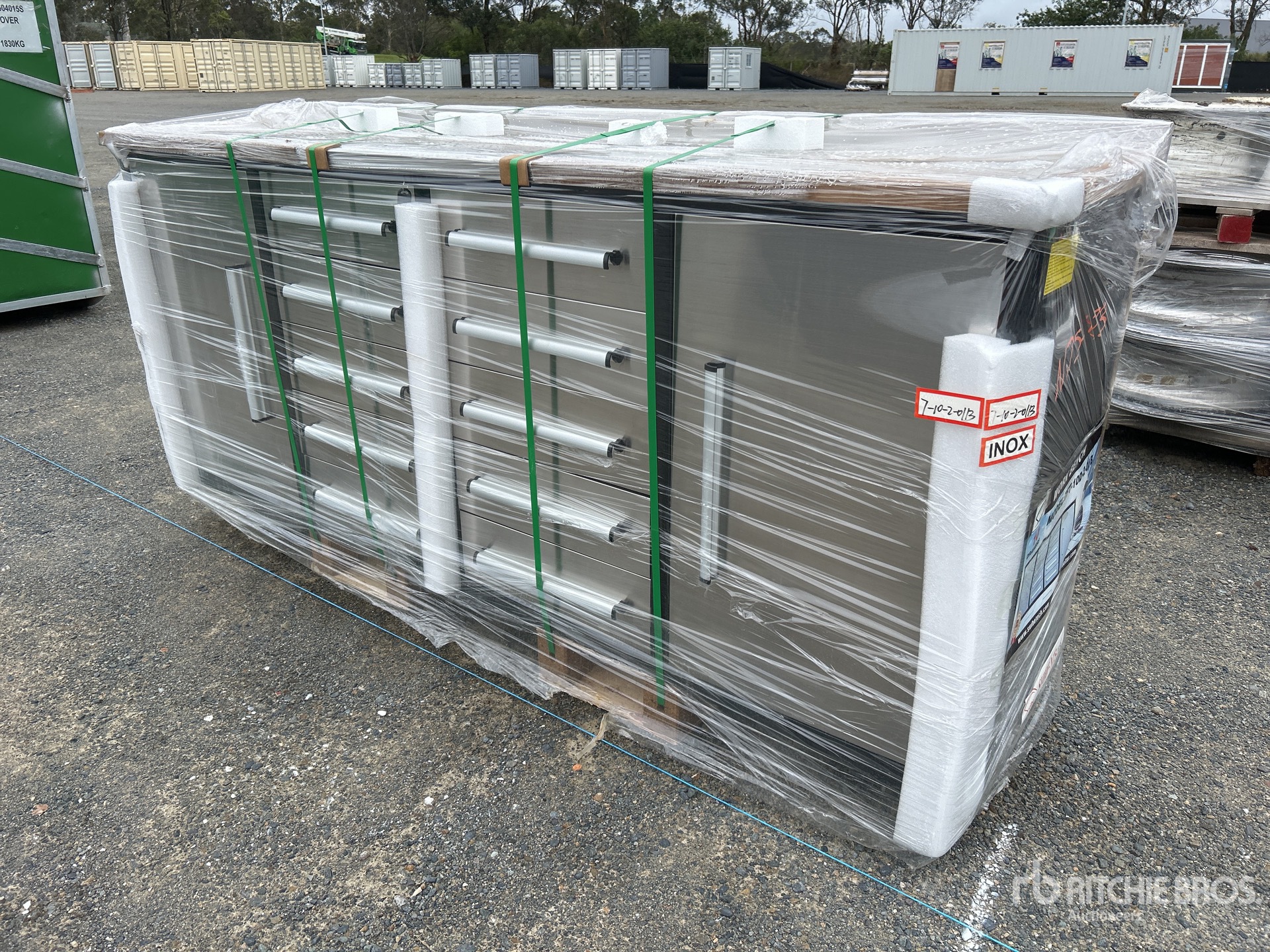 General Appearance with Picture, Left Front Corner