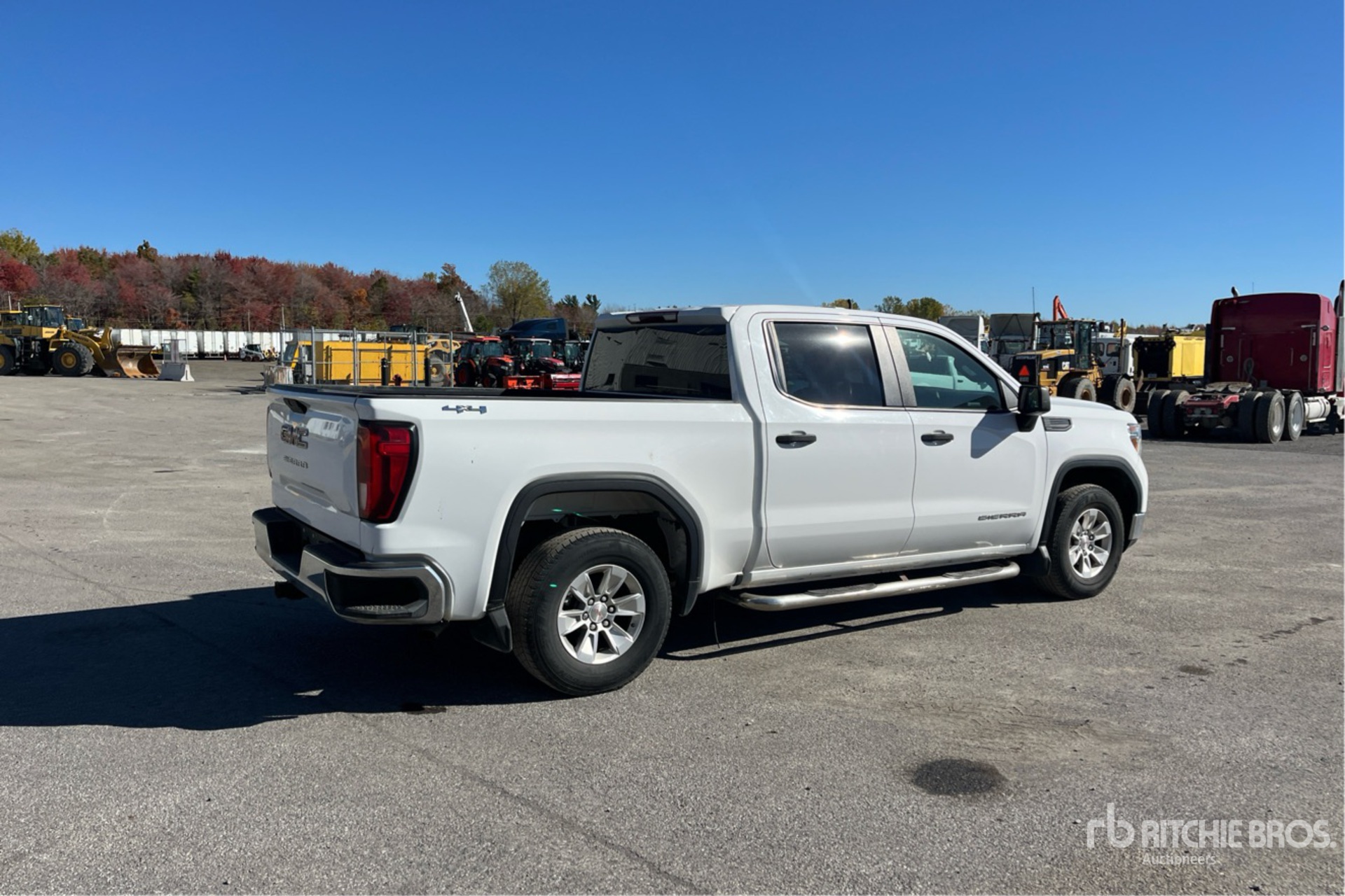General Appearance with Picture, Right Rear Corner