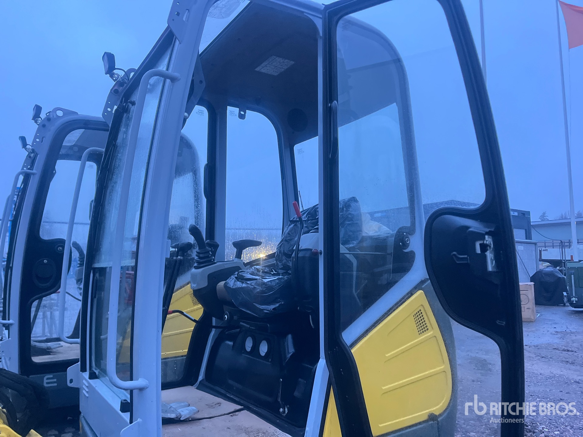 Control Station with 