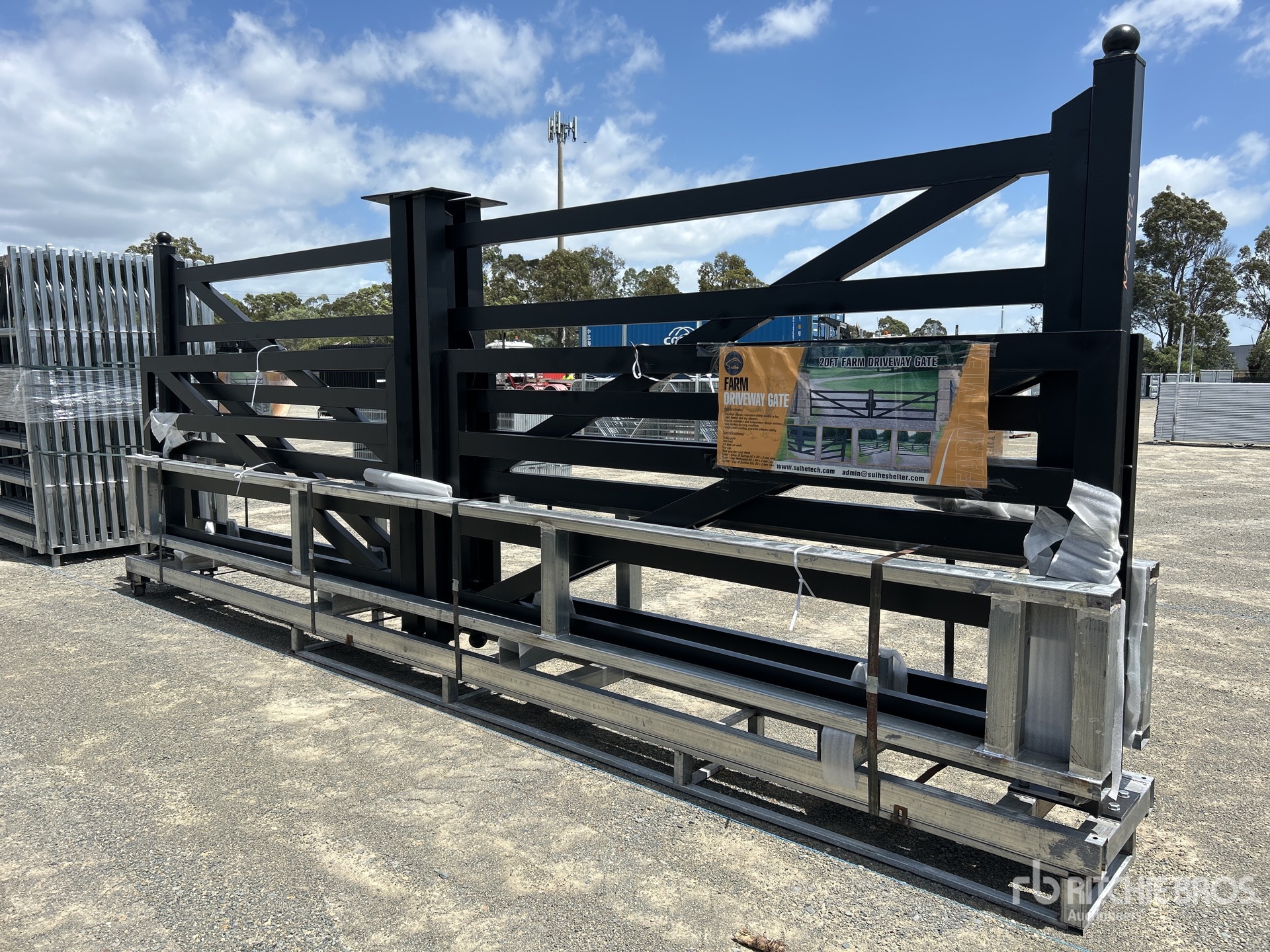 General Appearance with Picture, Left Front Corner