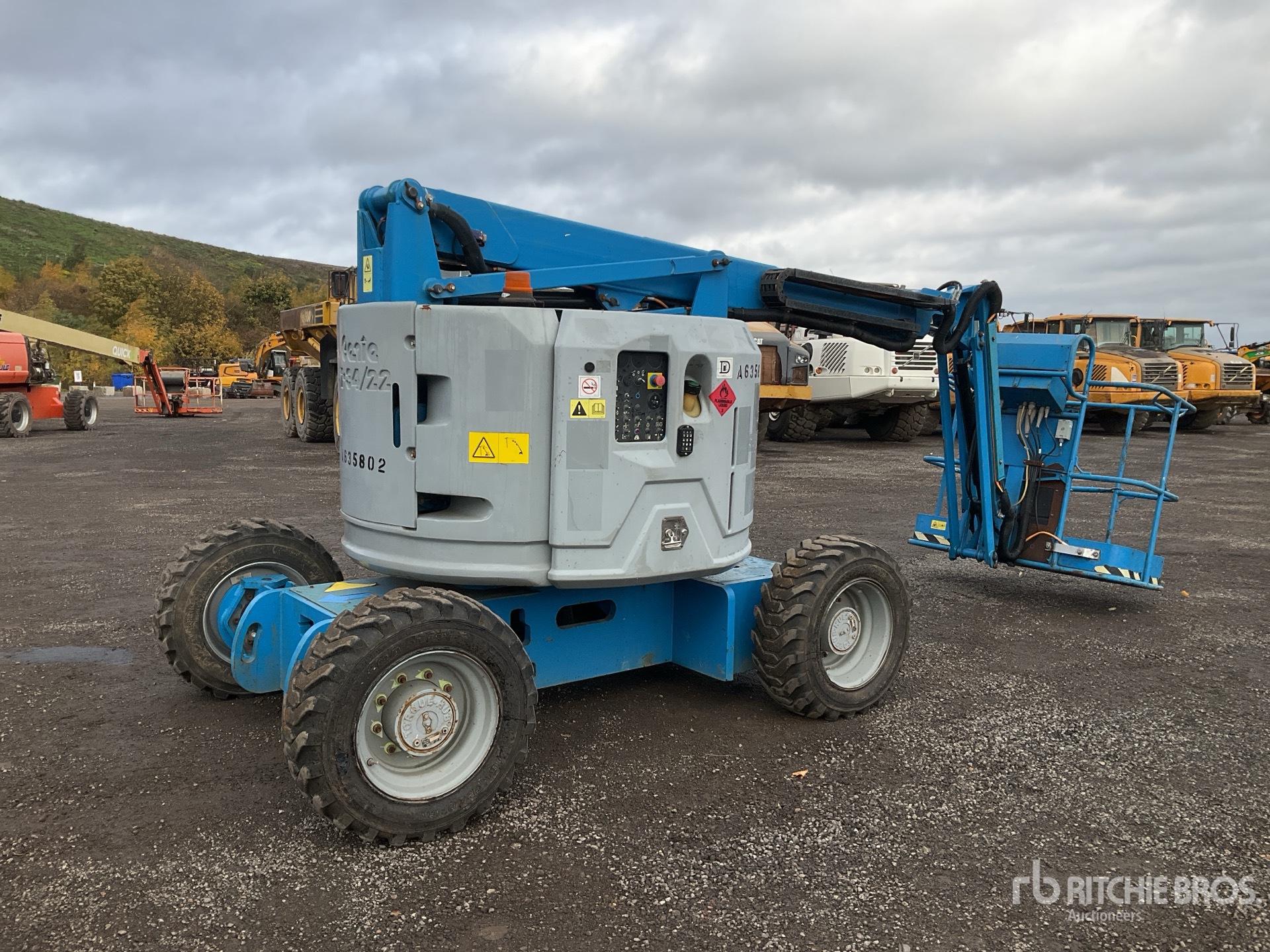 General Appearance with Imagen: esquina trasera derecha