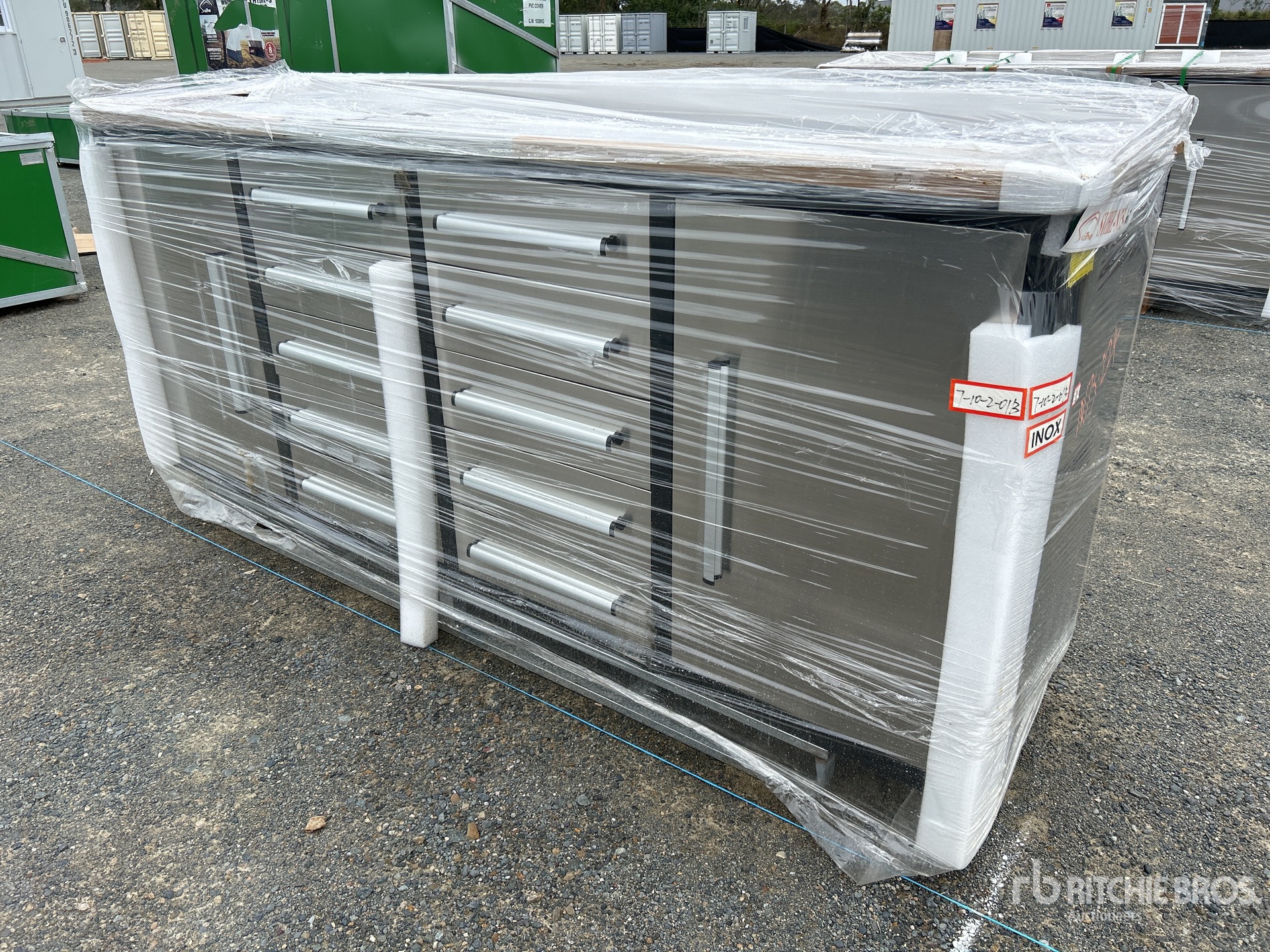 General Appearance with Picture, Left Front Corner