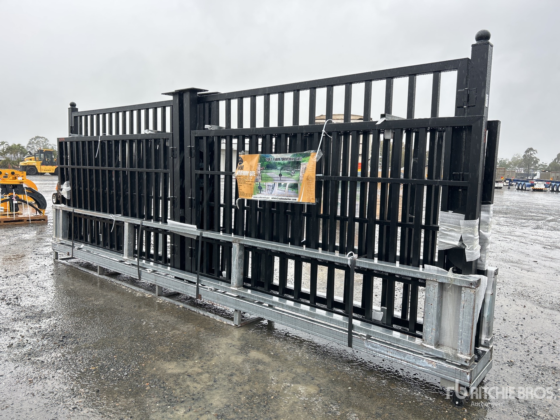 General Appearance with Picture, Left Front Corner