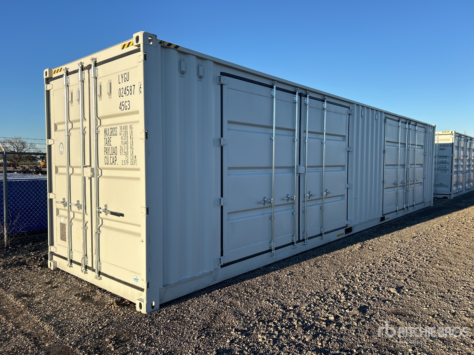 Aspect général with Image, coin avant gauche