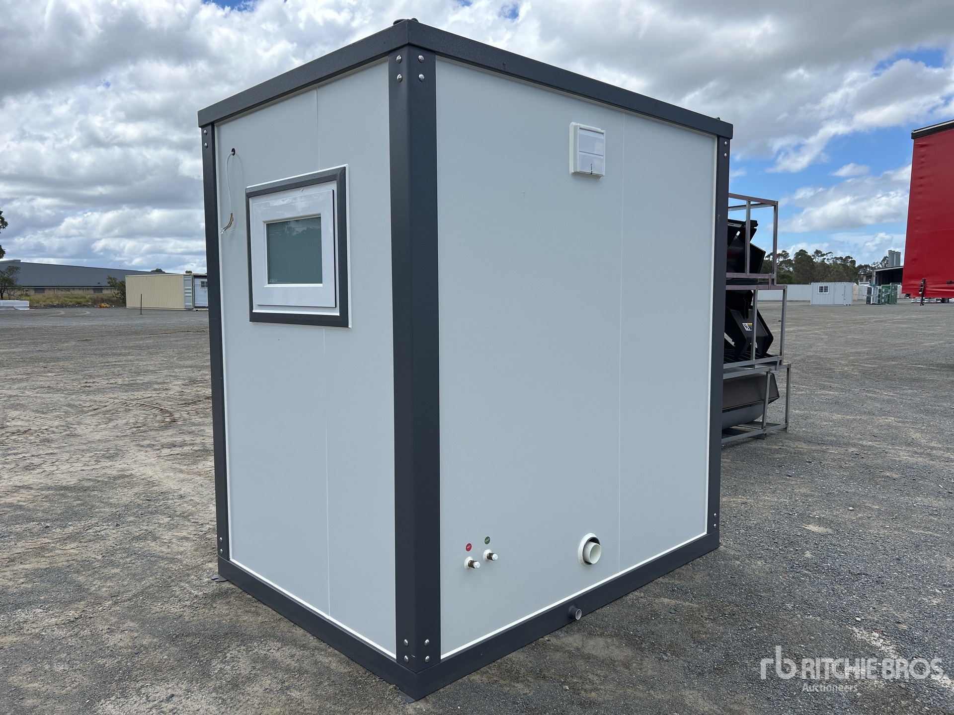 General Appearance with Picture, Left Rear Corner