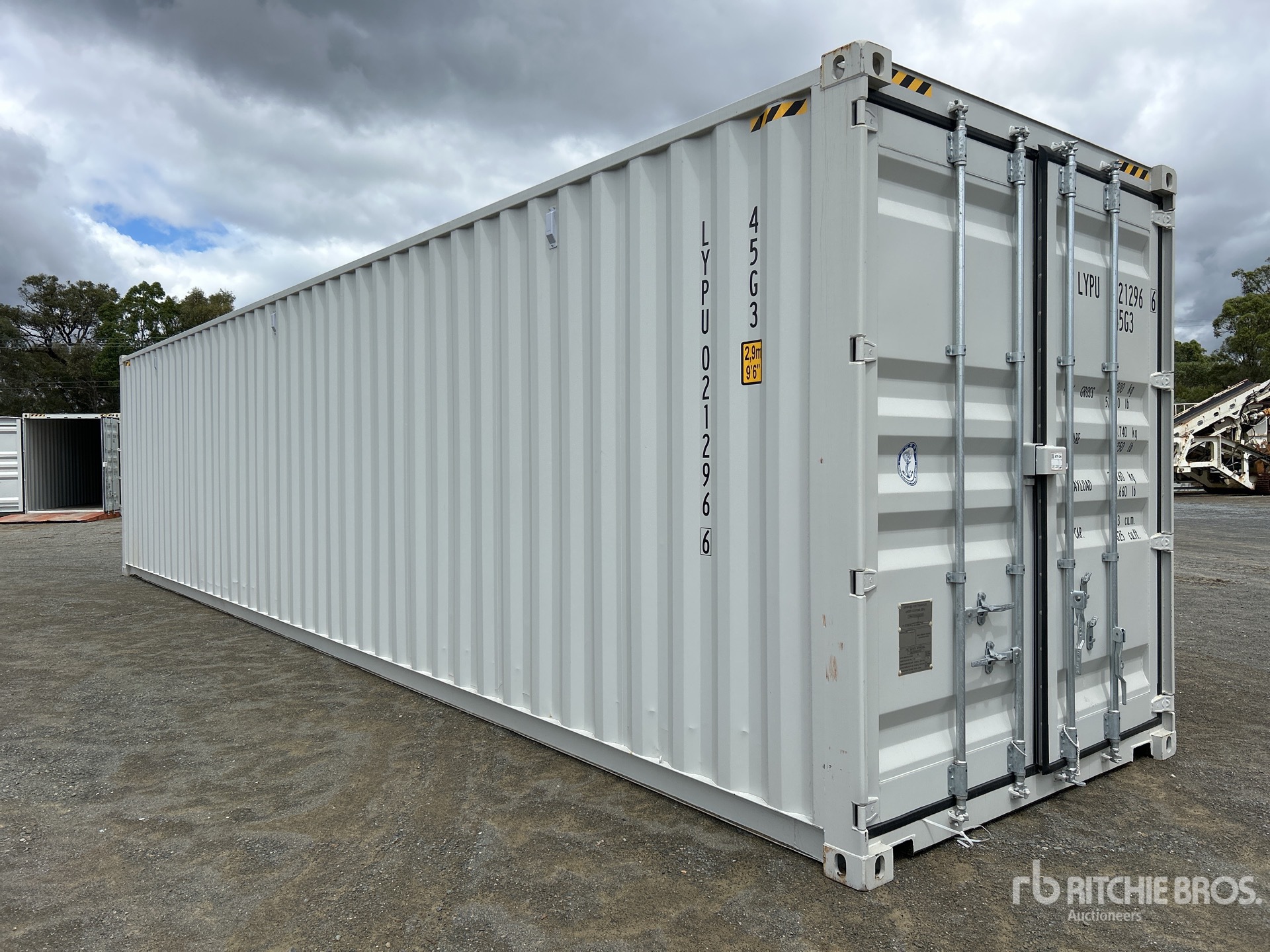 General Appearance with Picture, Right Front Corner