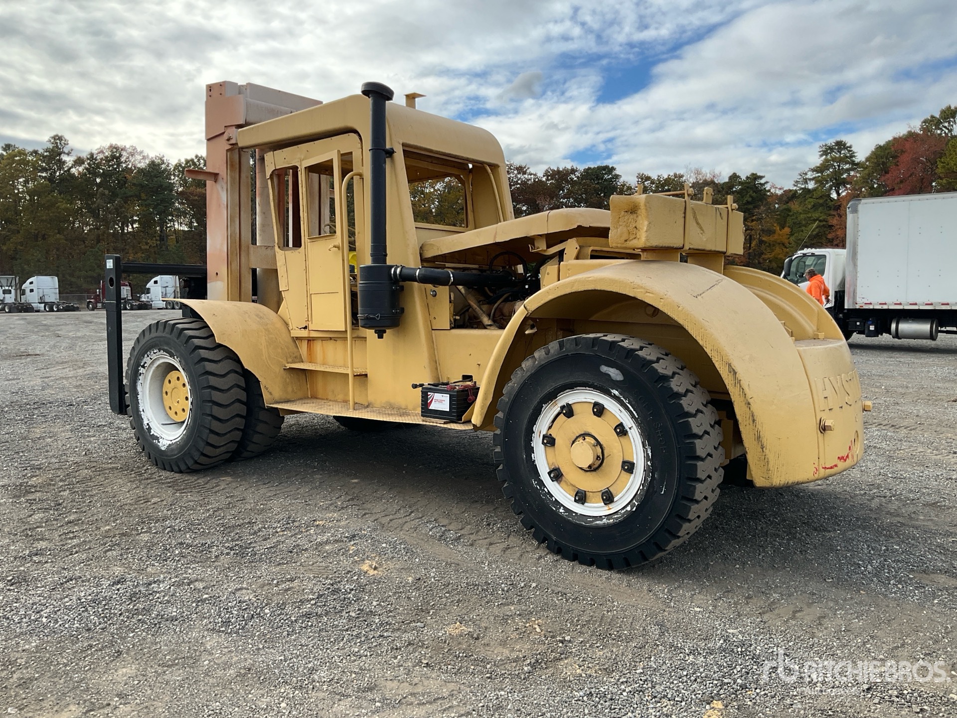 General Appearance with Imagen: esquina trasera izquierda