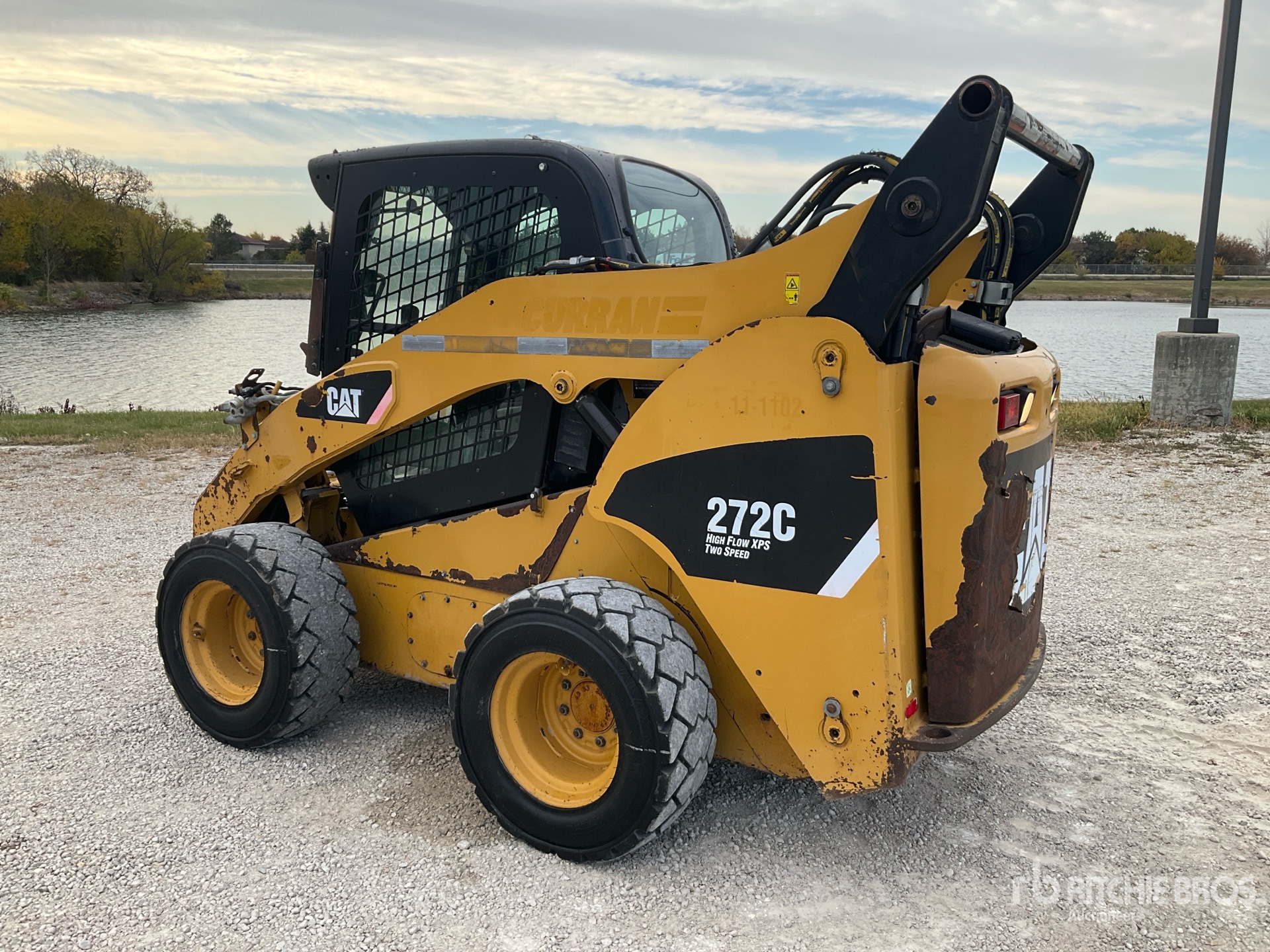 Aspect général with Image, coin arrière gauche