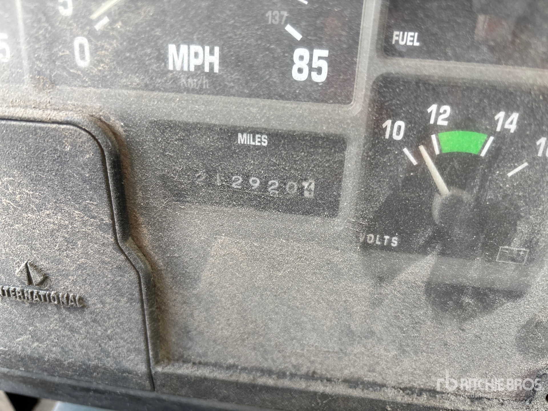 General Appearance with Hour Meter / Odometer