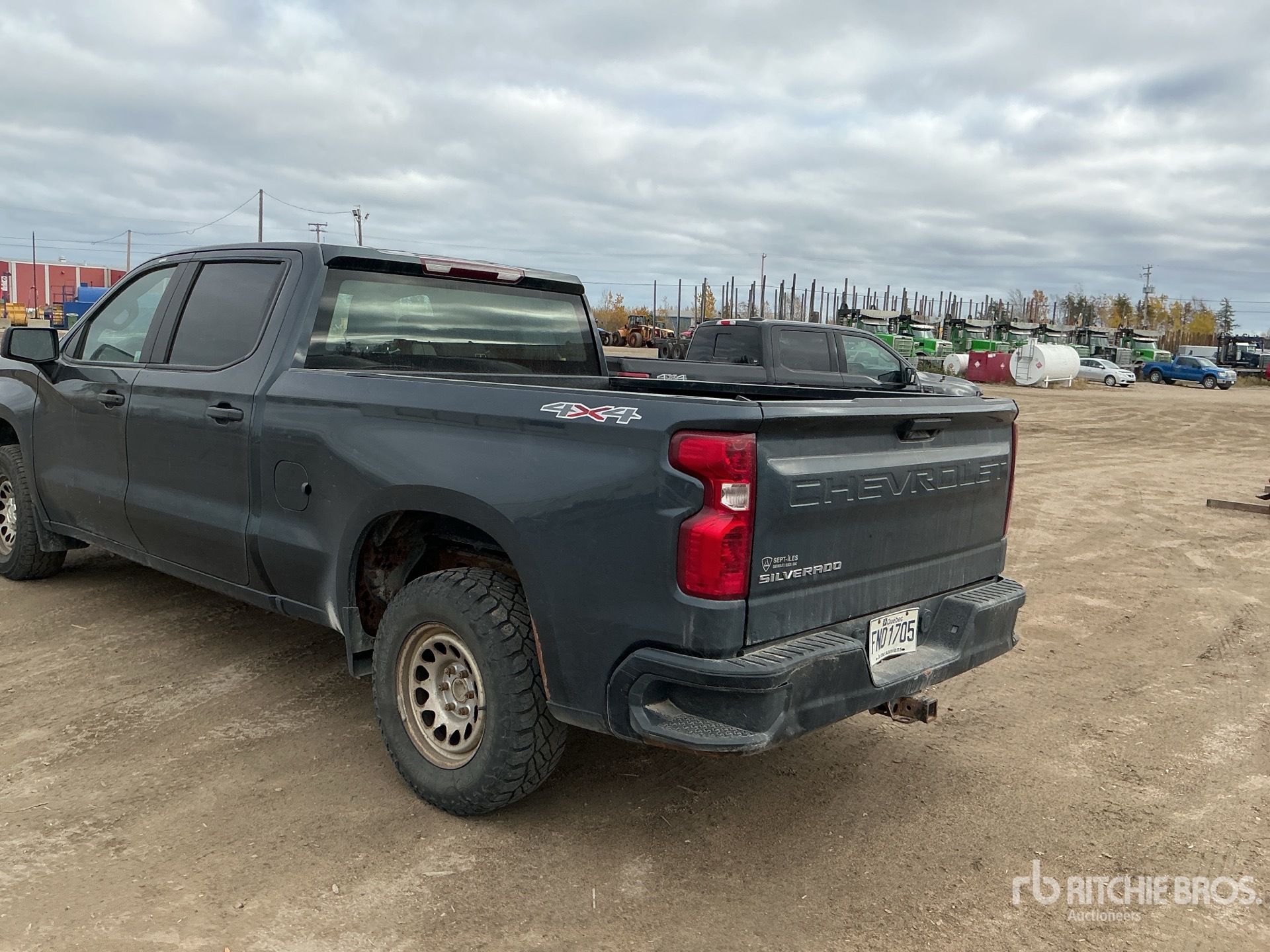General Appearance with Picture, Left Rear Corner