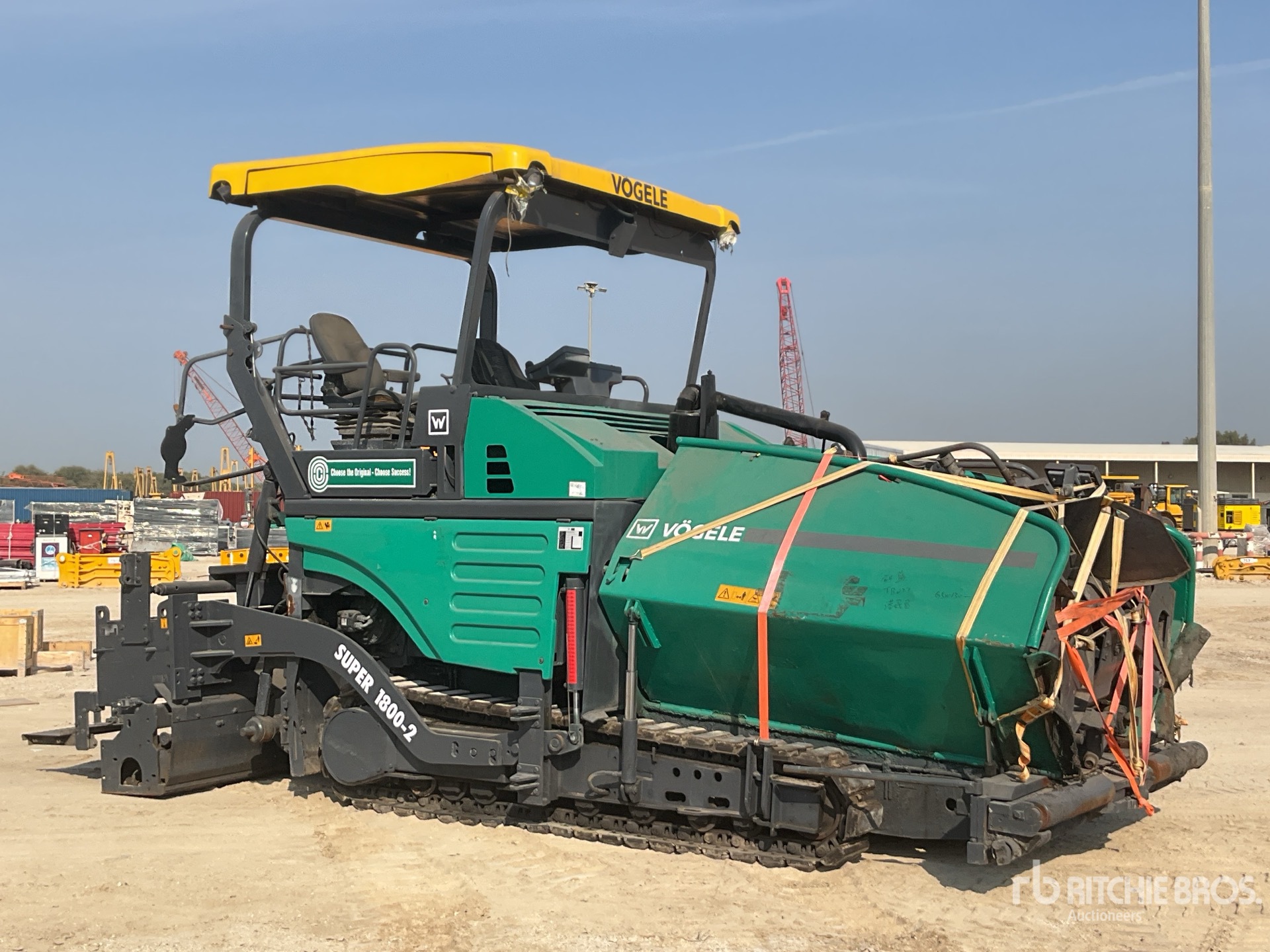 General Appearance with Foto, angolo anteriore destro