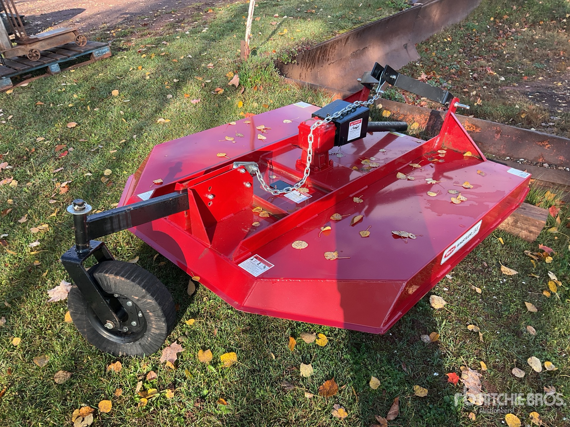 Aspect général with Image, coin arrière droit