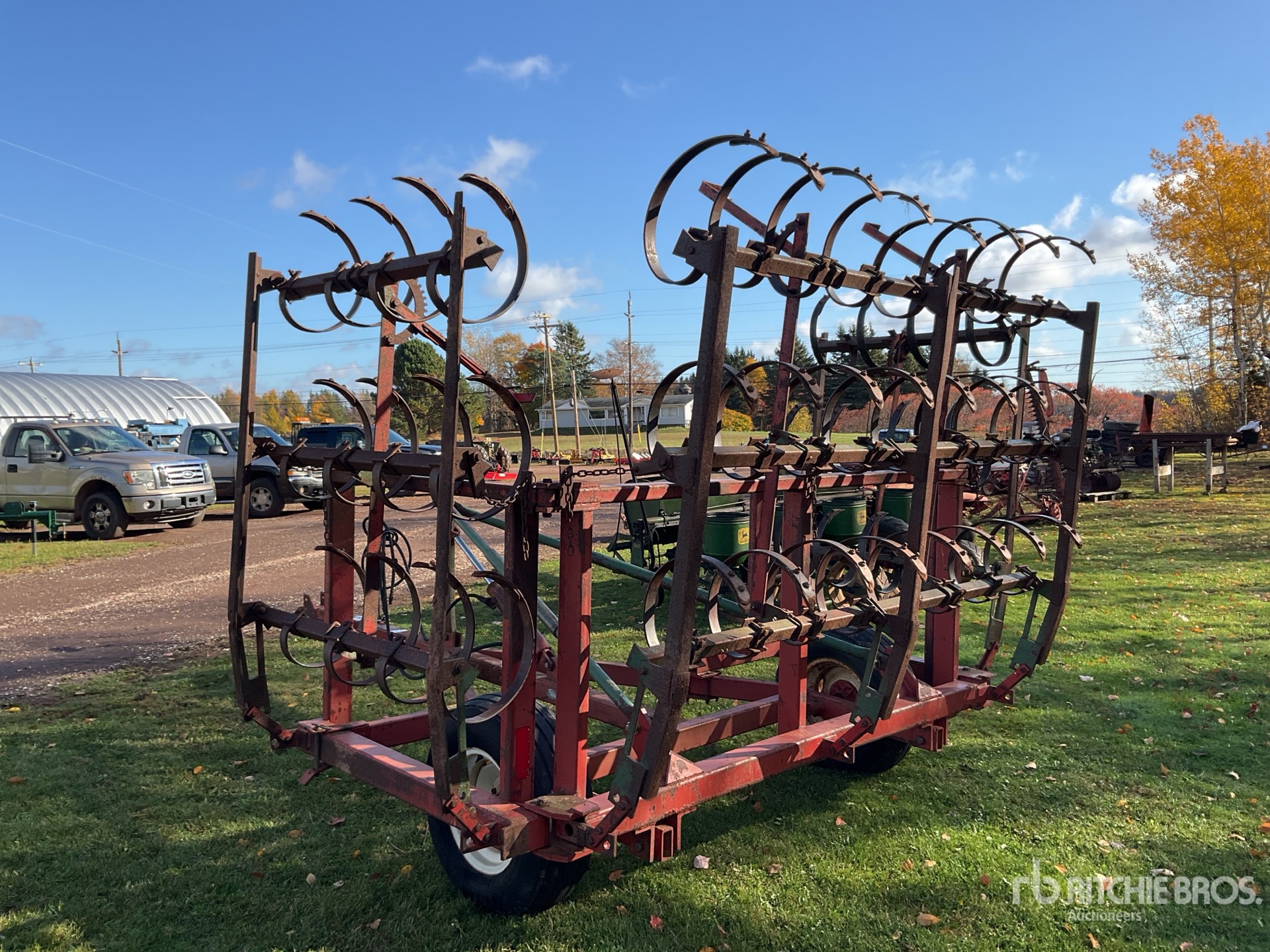 General Appearance with Bild, Ecke hinten links