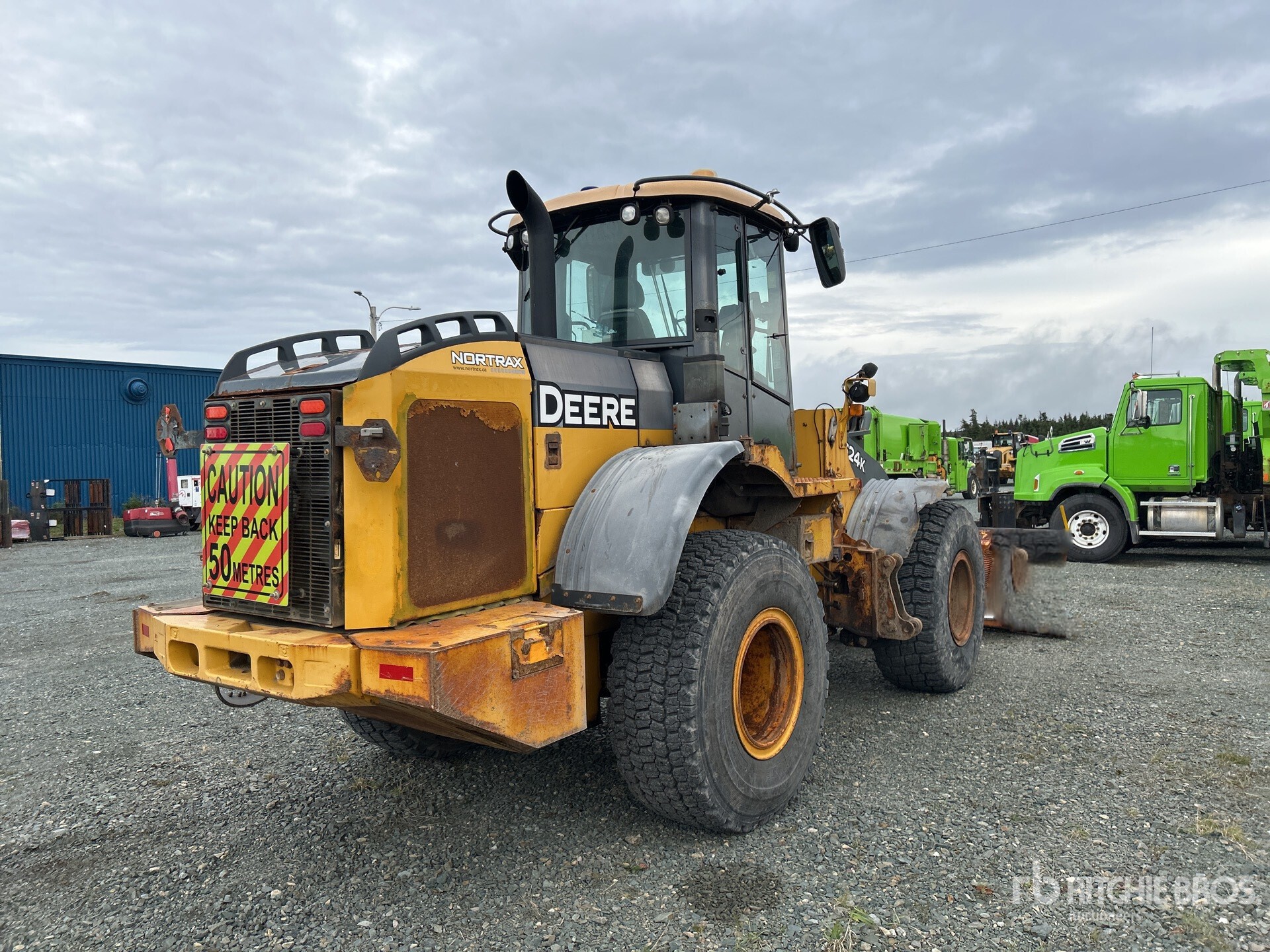 General Appearance with Picture, Right Rear Corner