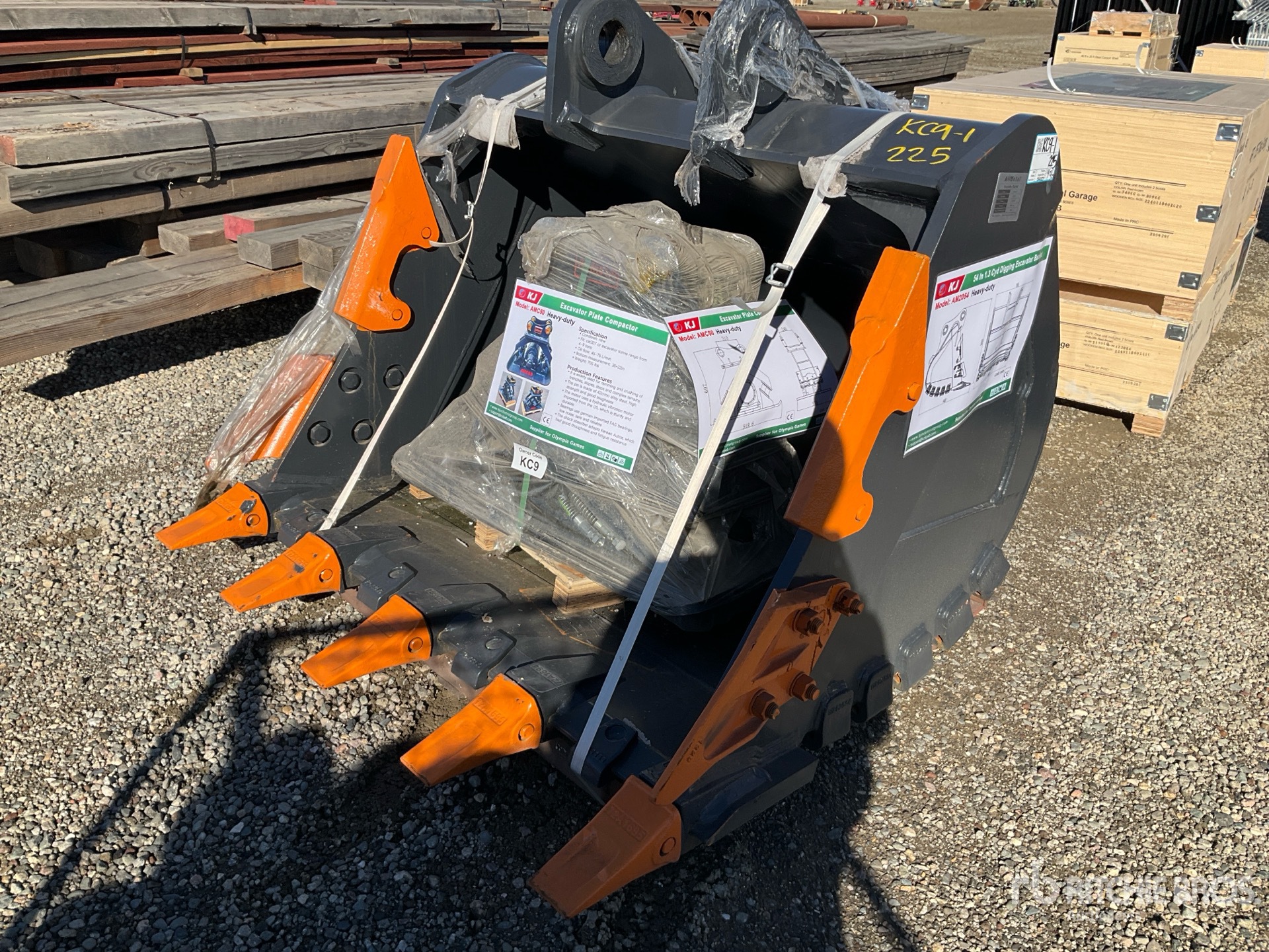 General Appearance with Picture, Left Front Corner