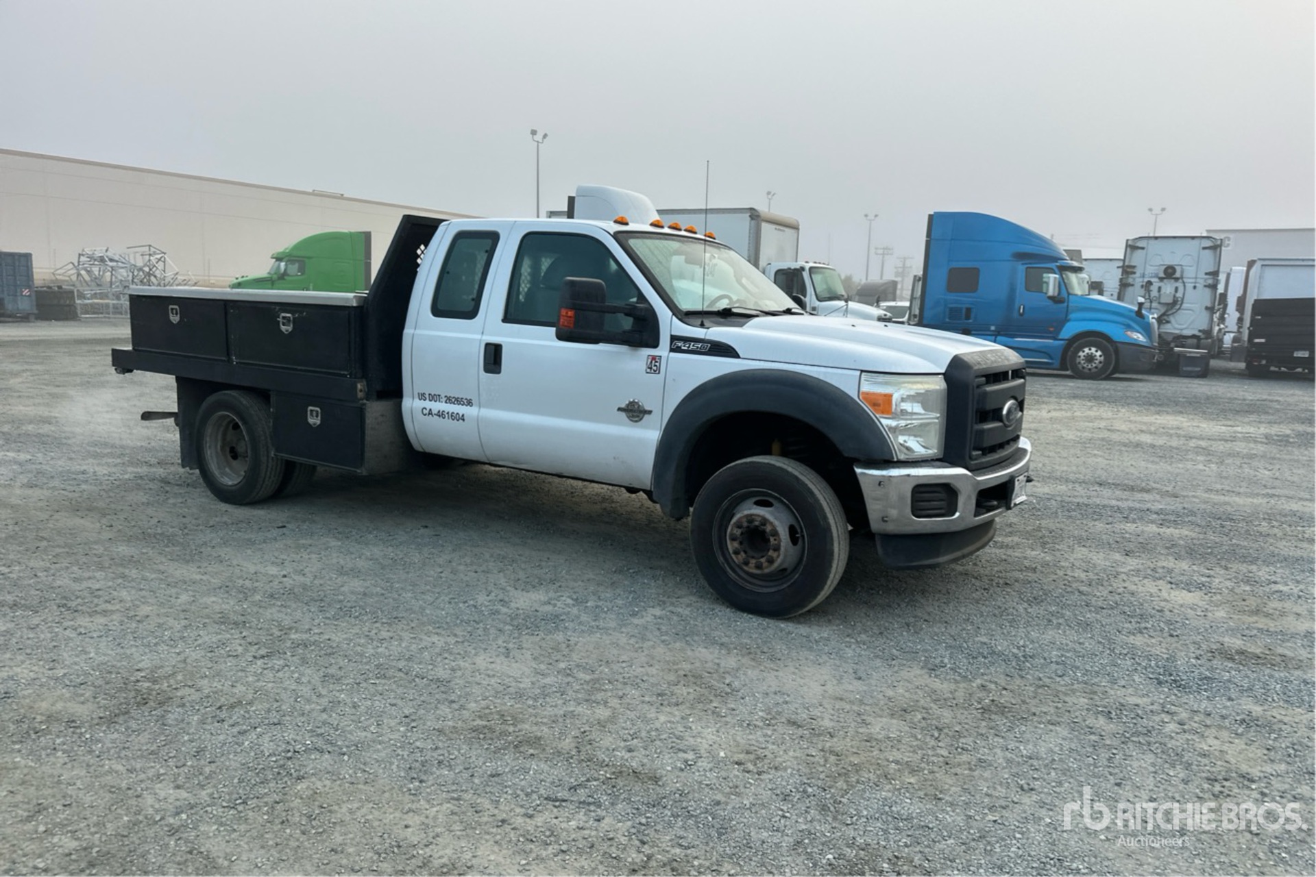 General Appearance with Picture, Right Front Corner