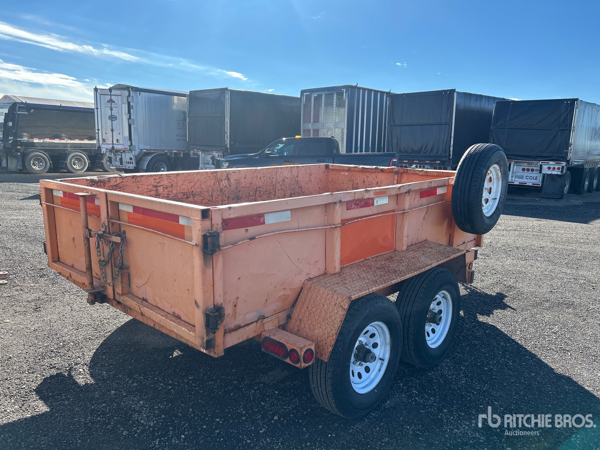 General Appearance with Picture, Right Rear Corner