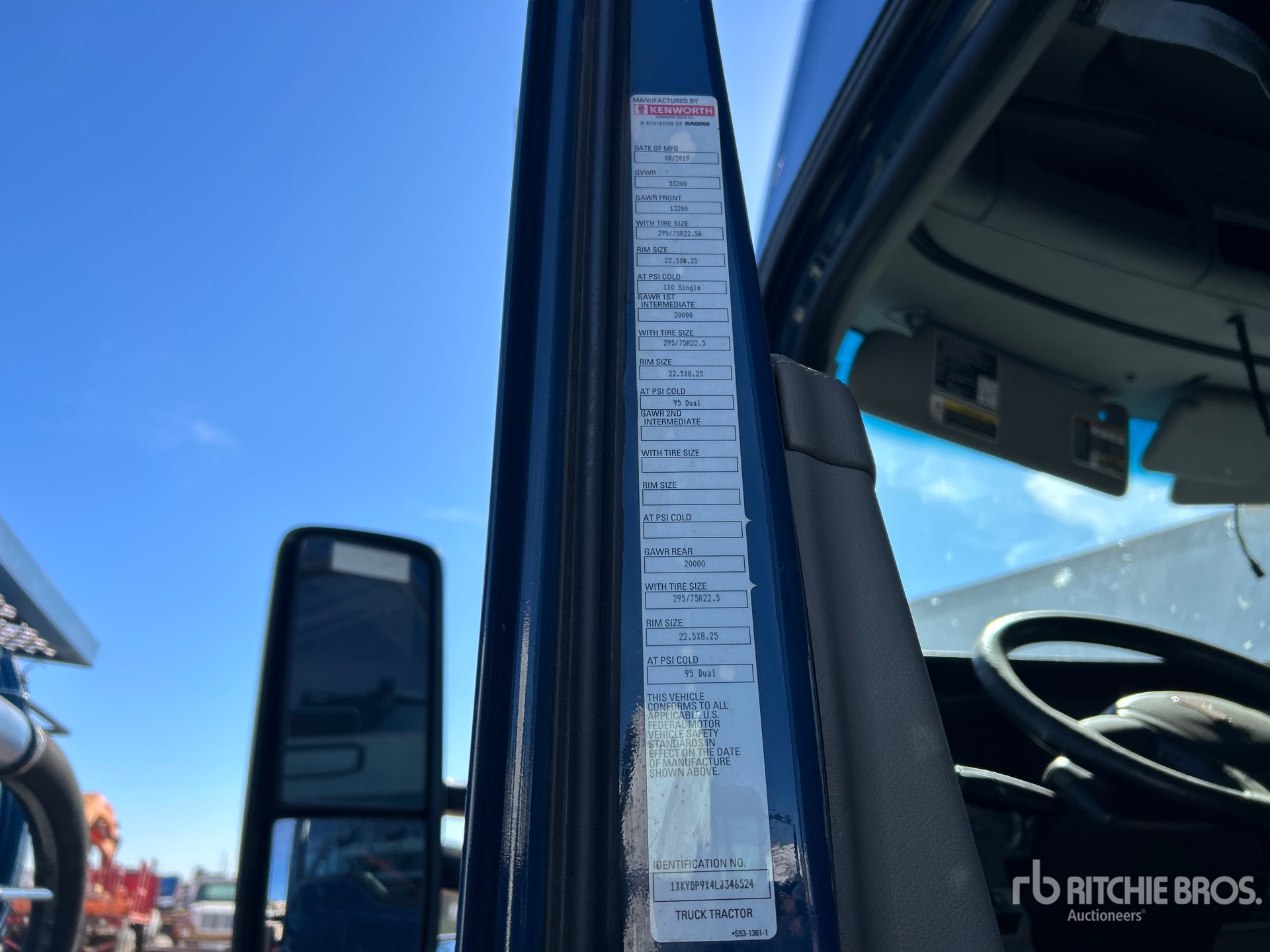 General Appearance with Numer seryjny/numer identyfikacyjny pojazdu