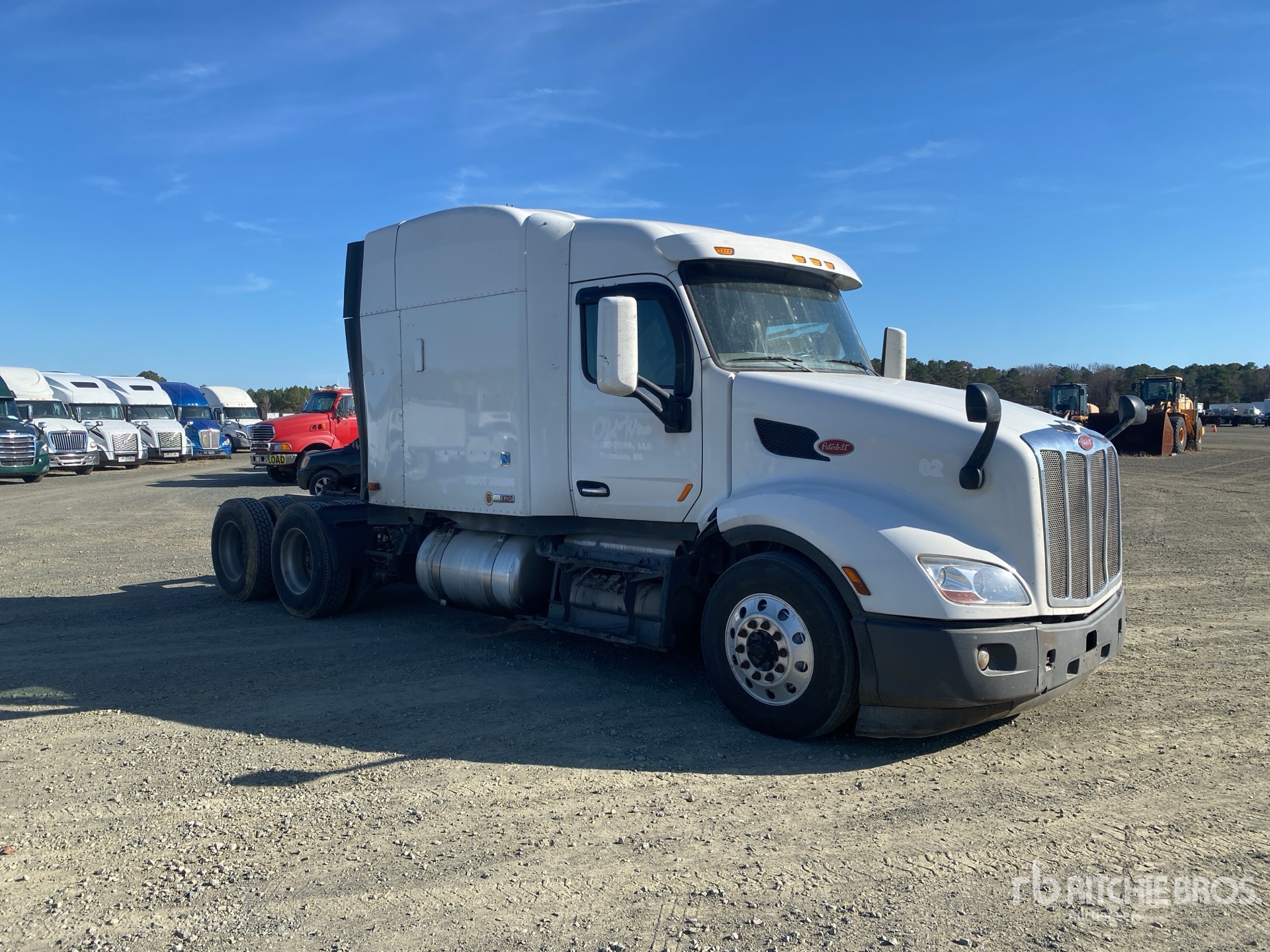 General Appearance with Picture, Right Front Corner