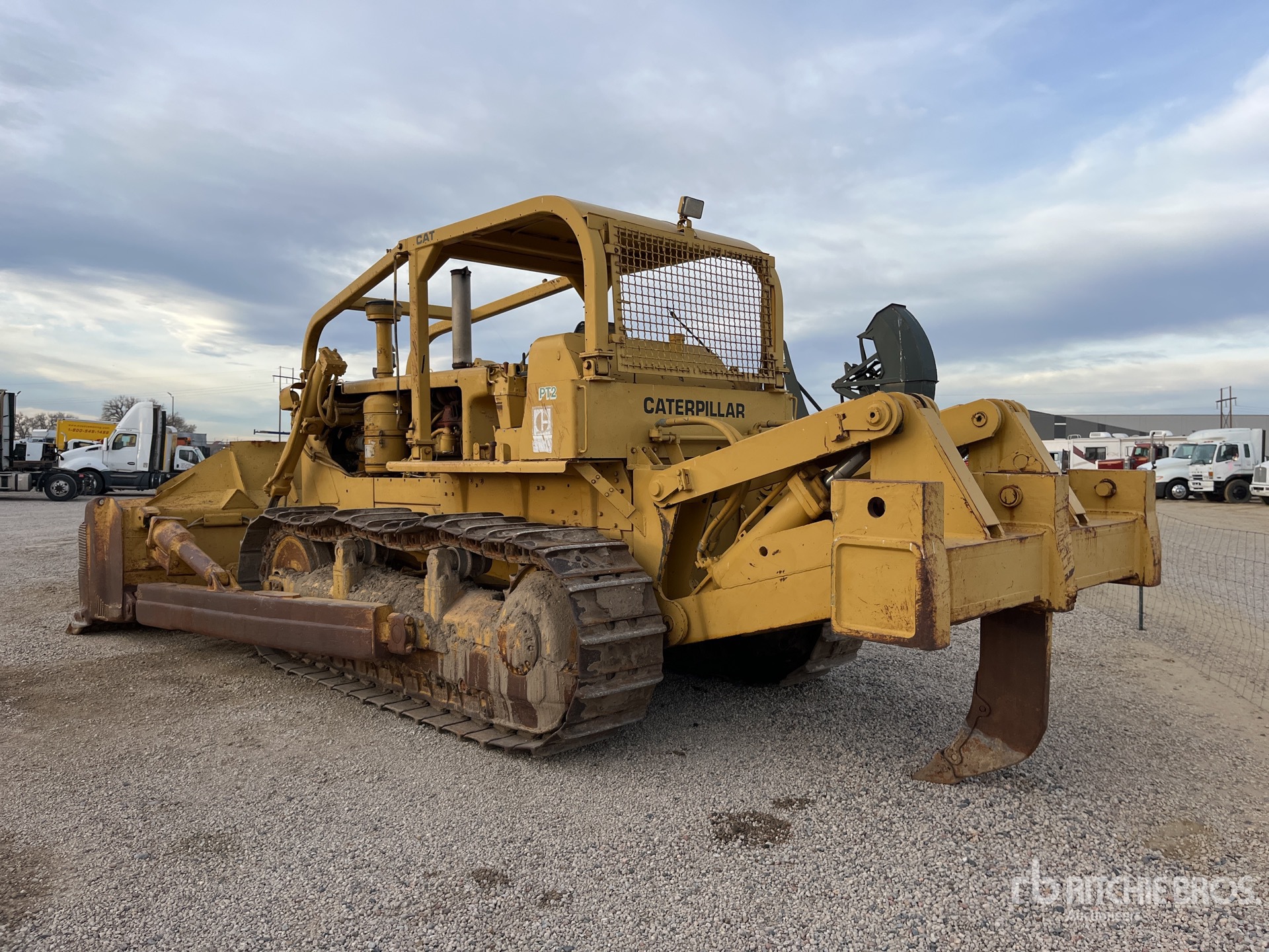 General Appearance with Imagen: esquina trasera izquierda