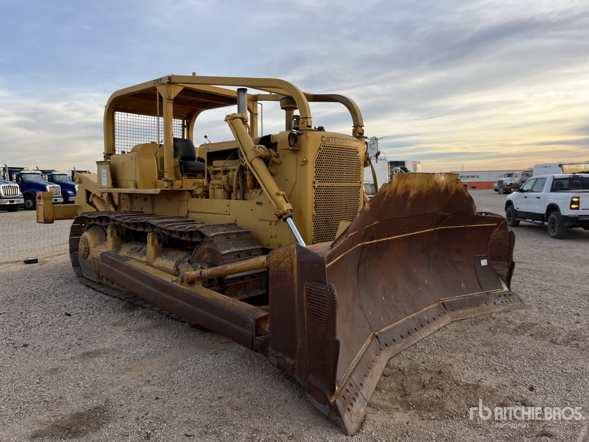 General Appearance with Imagen: esquina delantera derecha