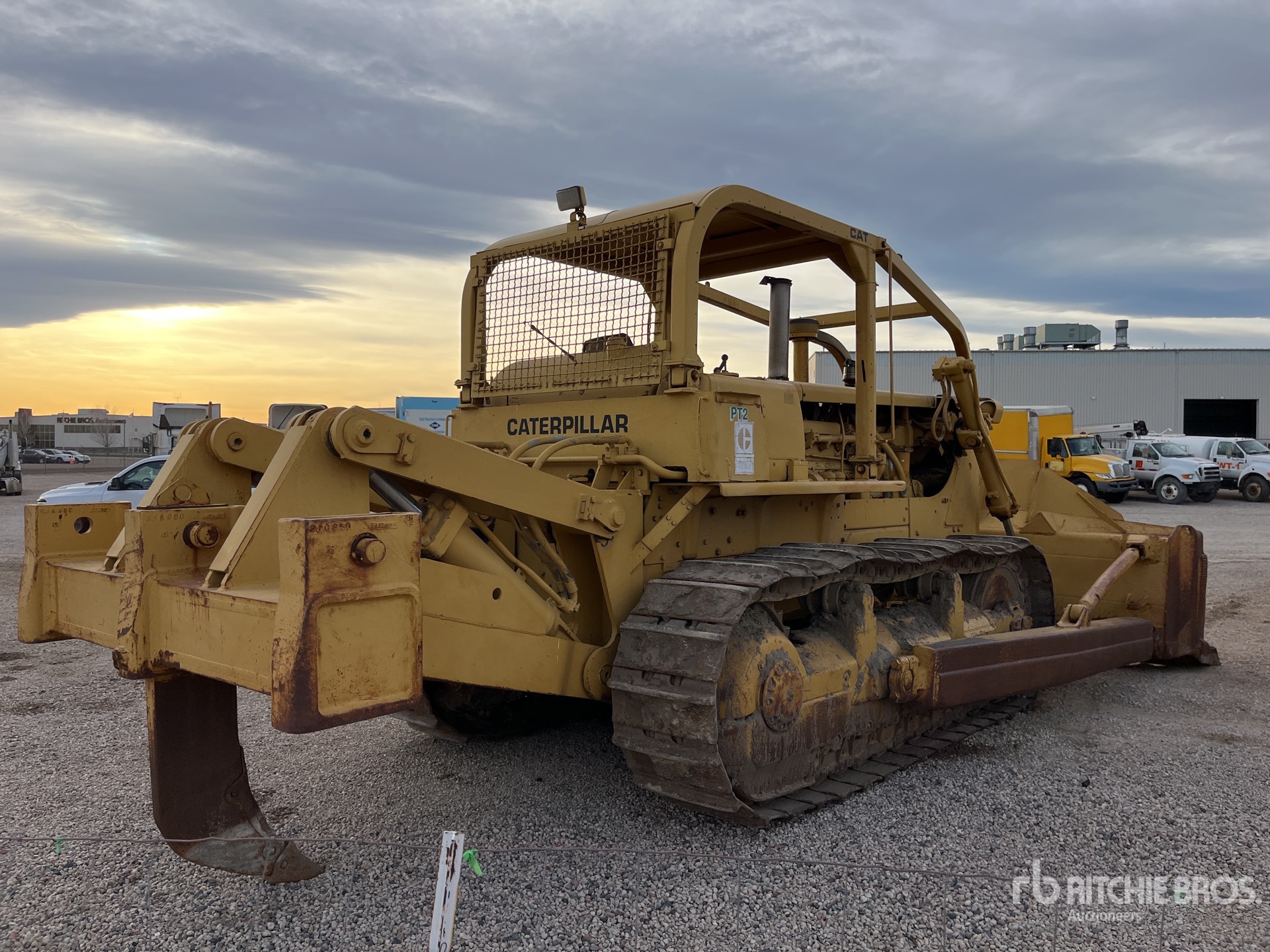 General Appearance with Imagen: esquina trasera derecha